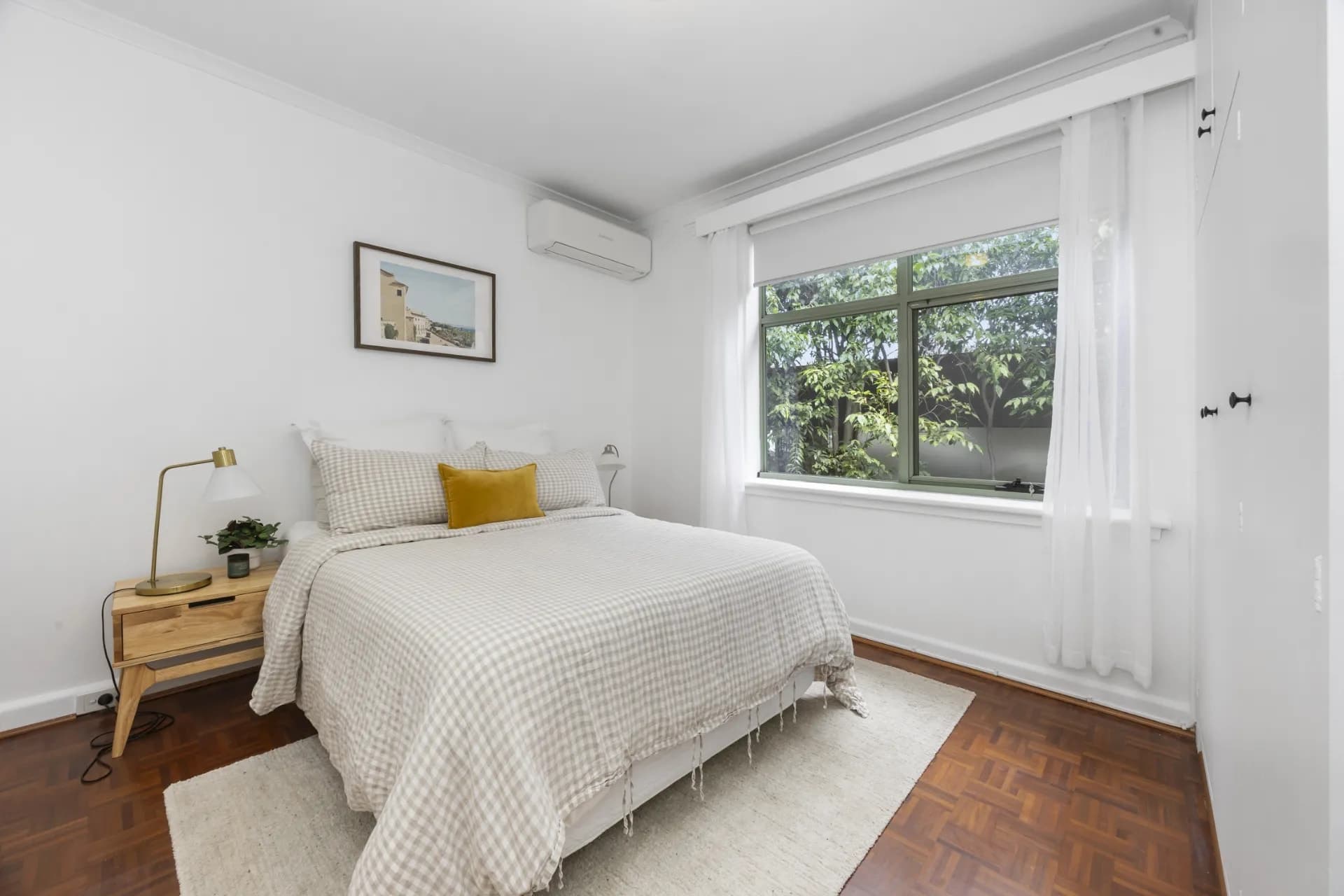 6/4 Dickens Street, Elwood - Thumbnail 5