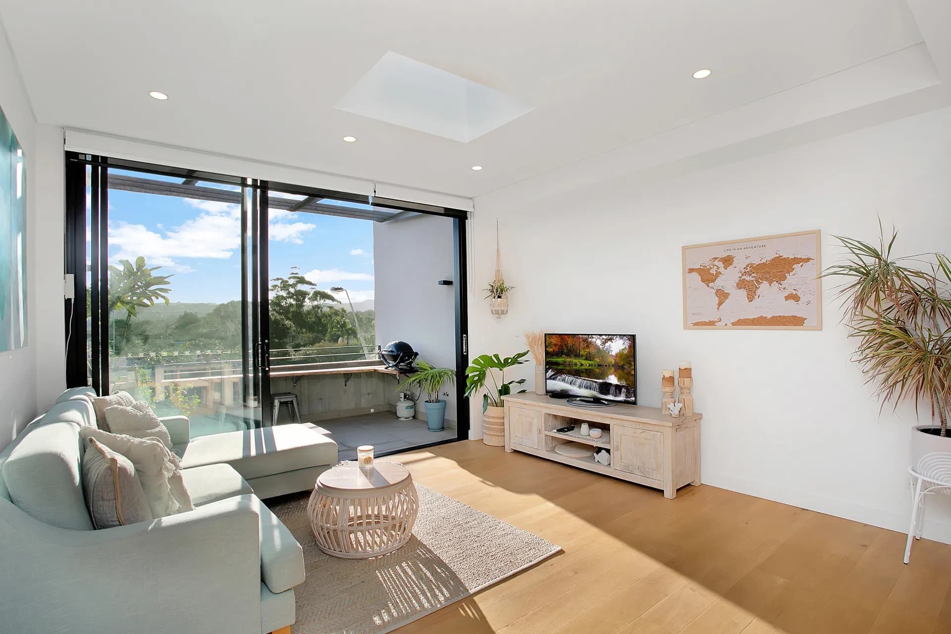 28/1 Walsh Street, North Narrabeen., North Narrabeen - Image 1