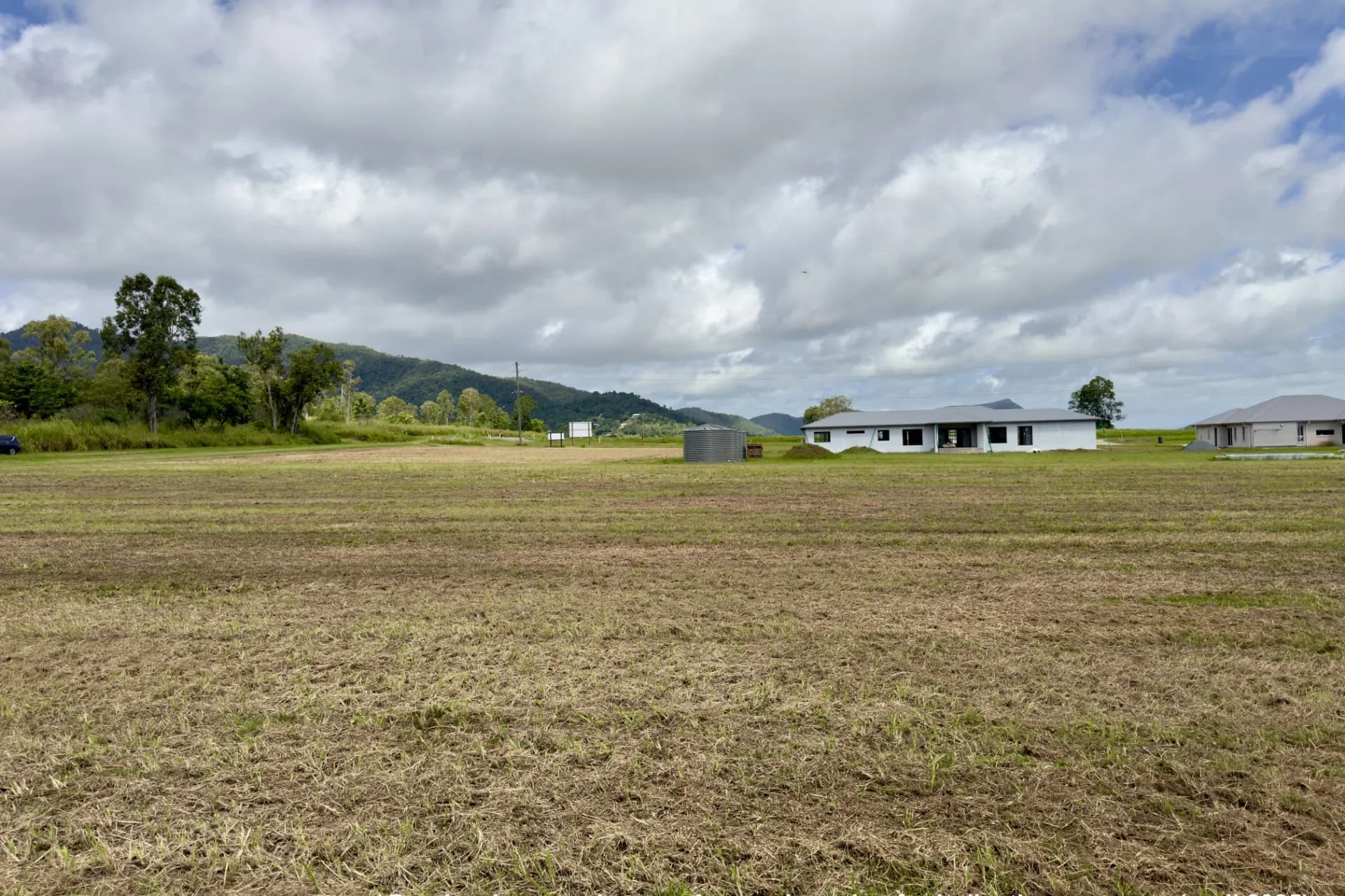 Riordanvale, QLD, Riordanvale, - Image 1