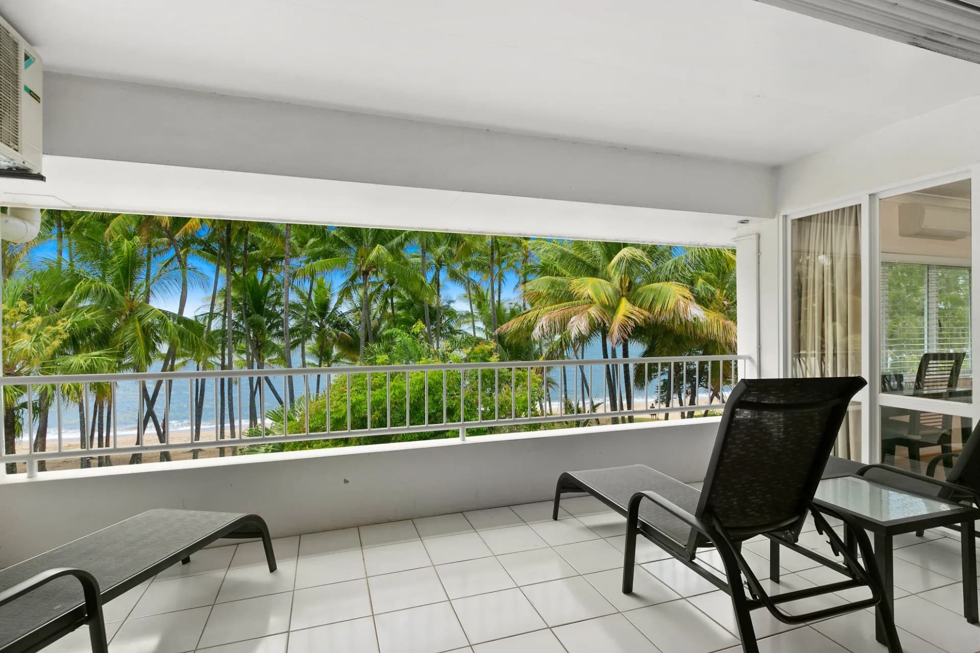 25/1-9 Veivers Road, Palm Cove., Palm Cove - Image 1