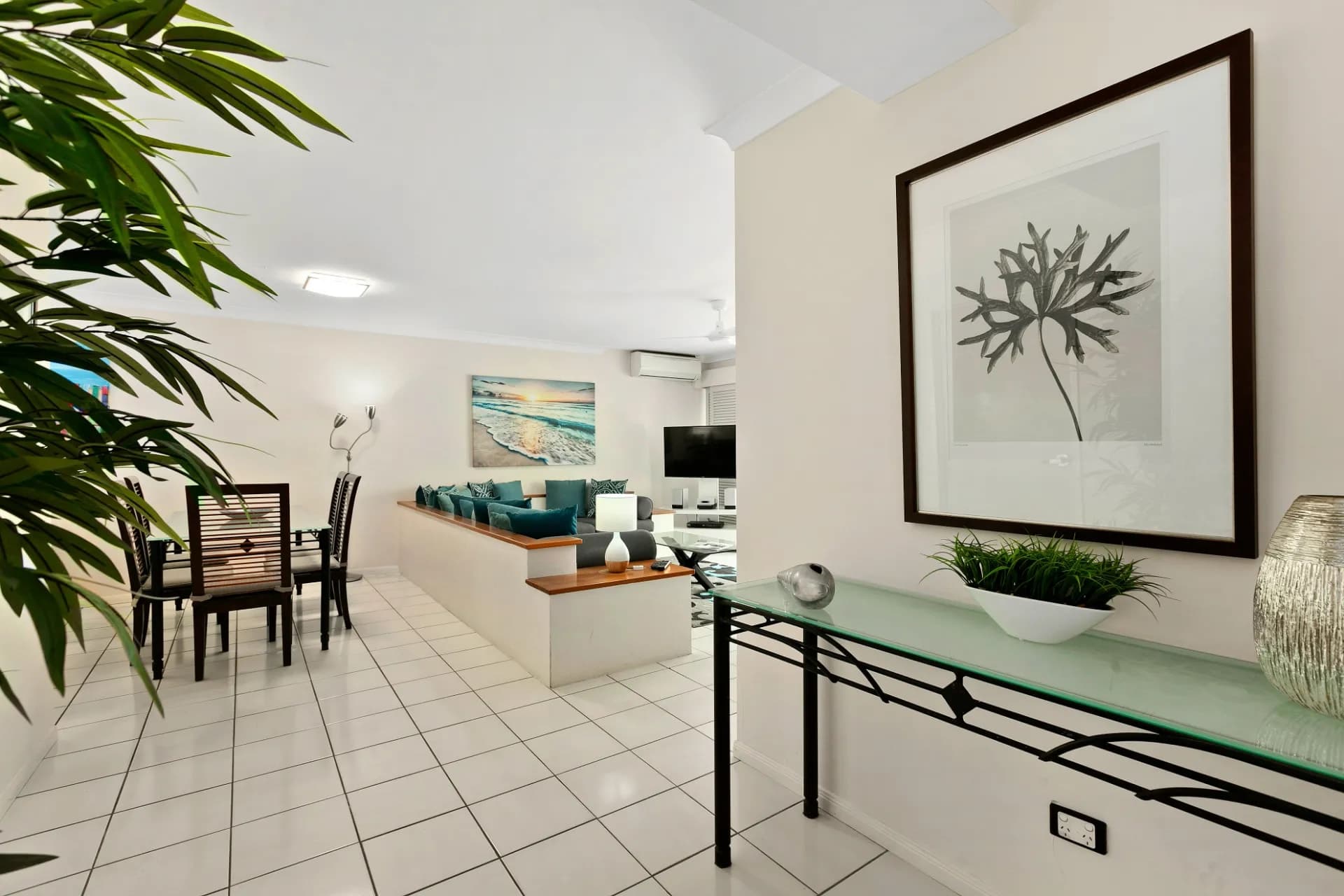 25/1-9 Veivers Road, Palm Cove., Palm Cove - Thumbnail 4