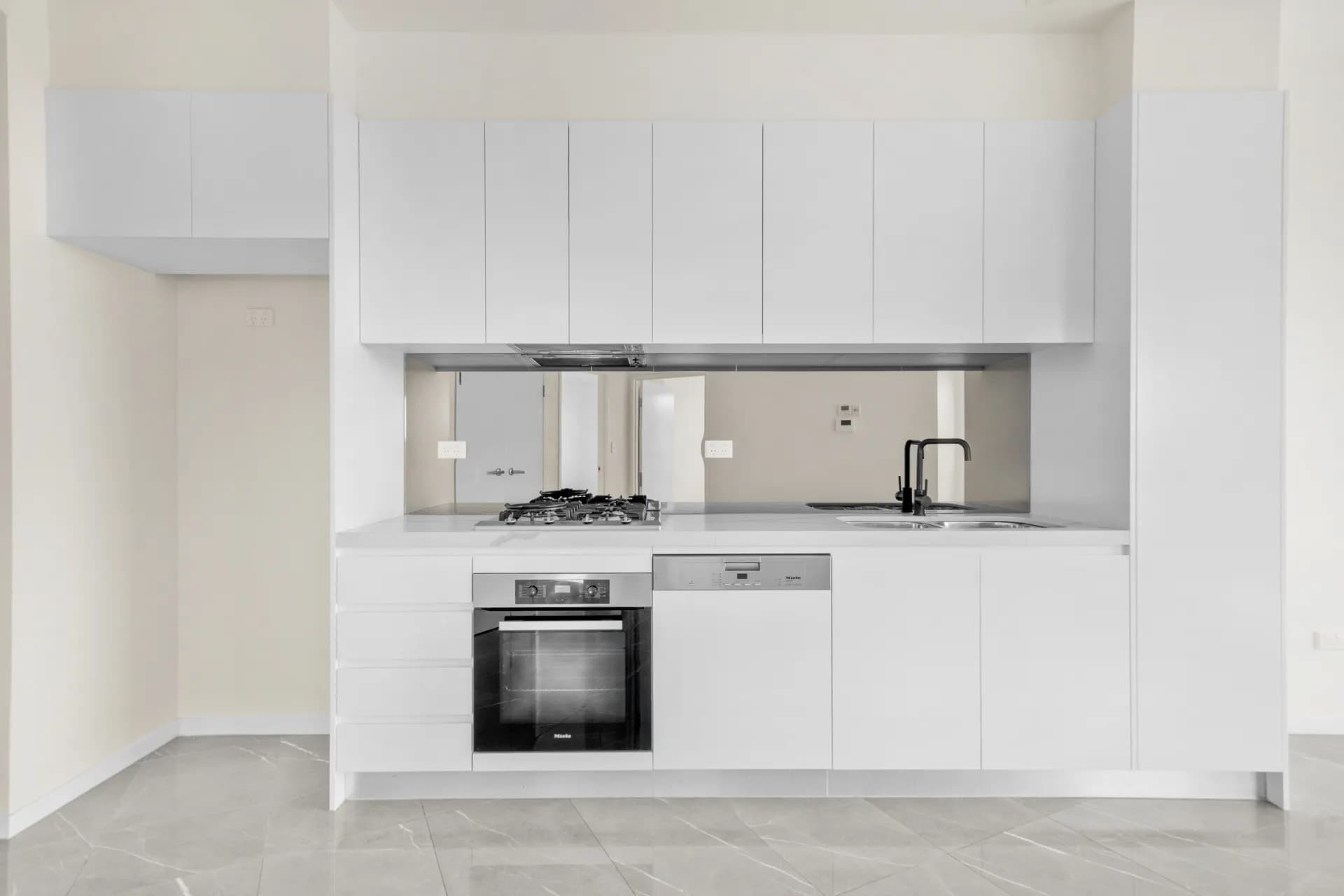304/127 Pennant  Street, Parramatta., Parramatta - Thumbnail 2