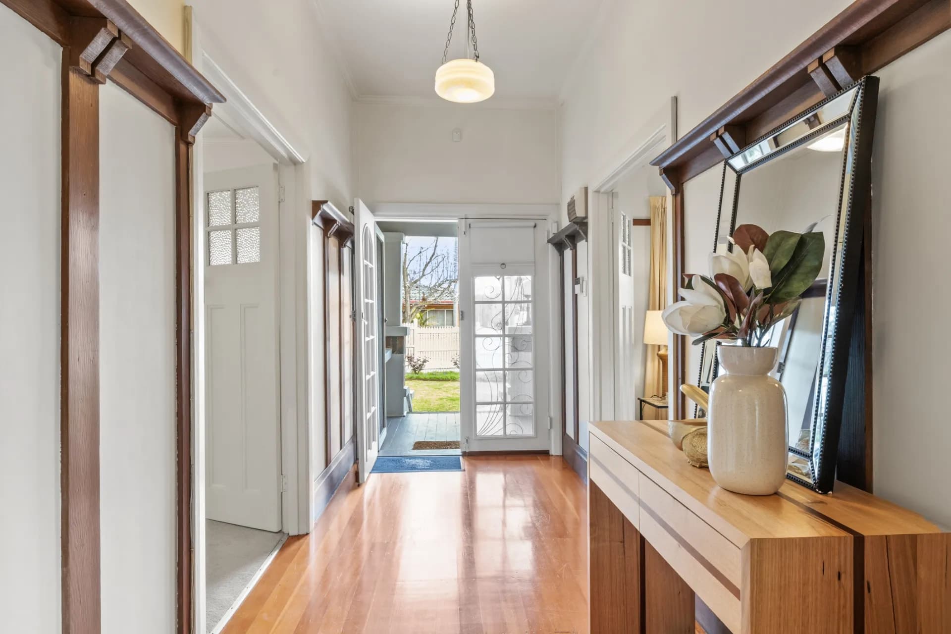 96 Bayswater Road, Kensington., Kensington - Thumbnail 6