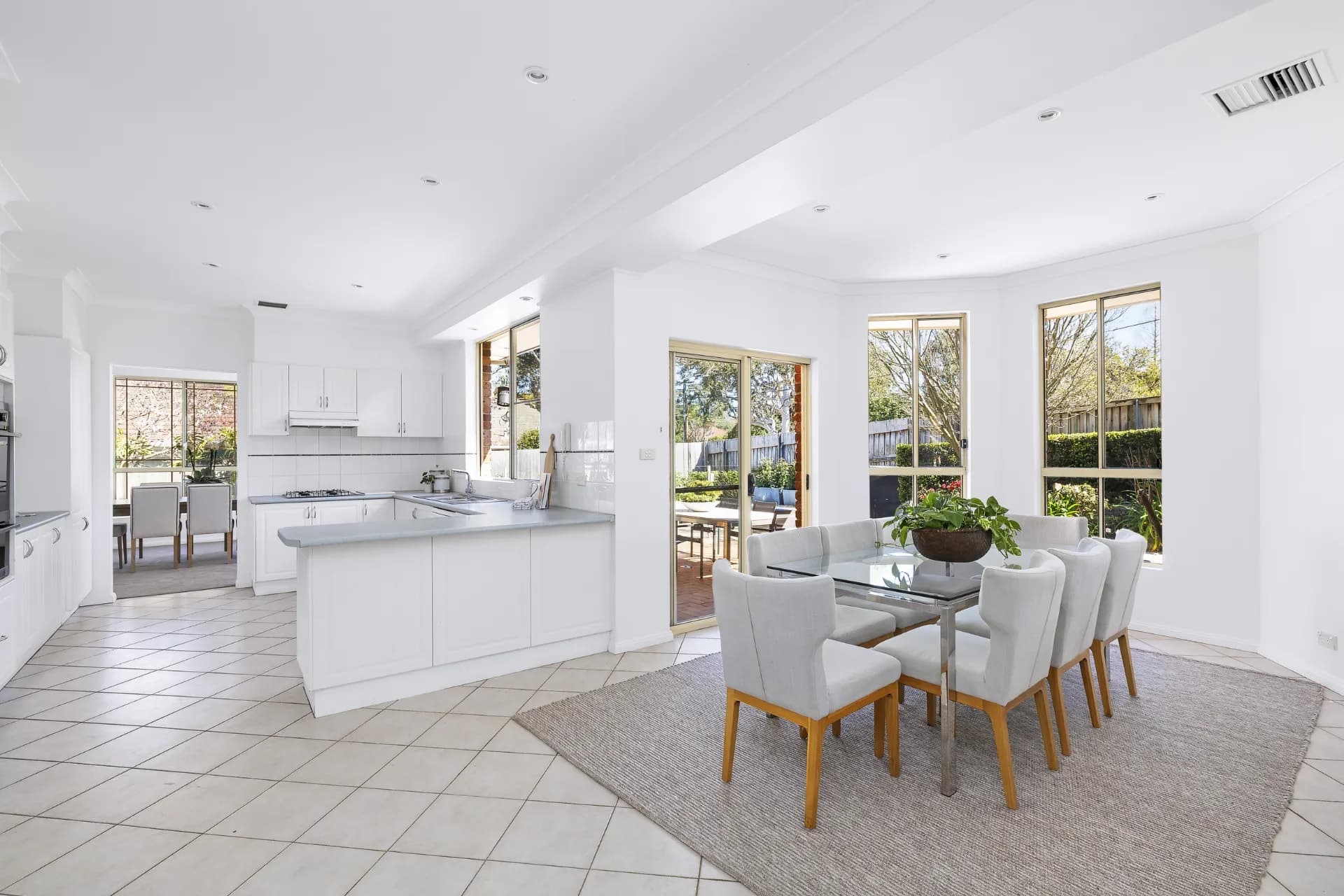 8 Allambie Avenue, East Lindfield., East Lindfield - Thumbnail 4