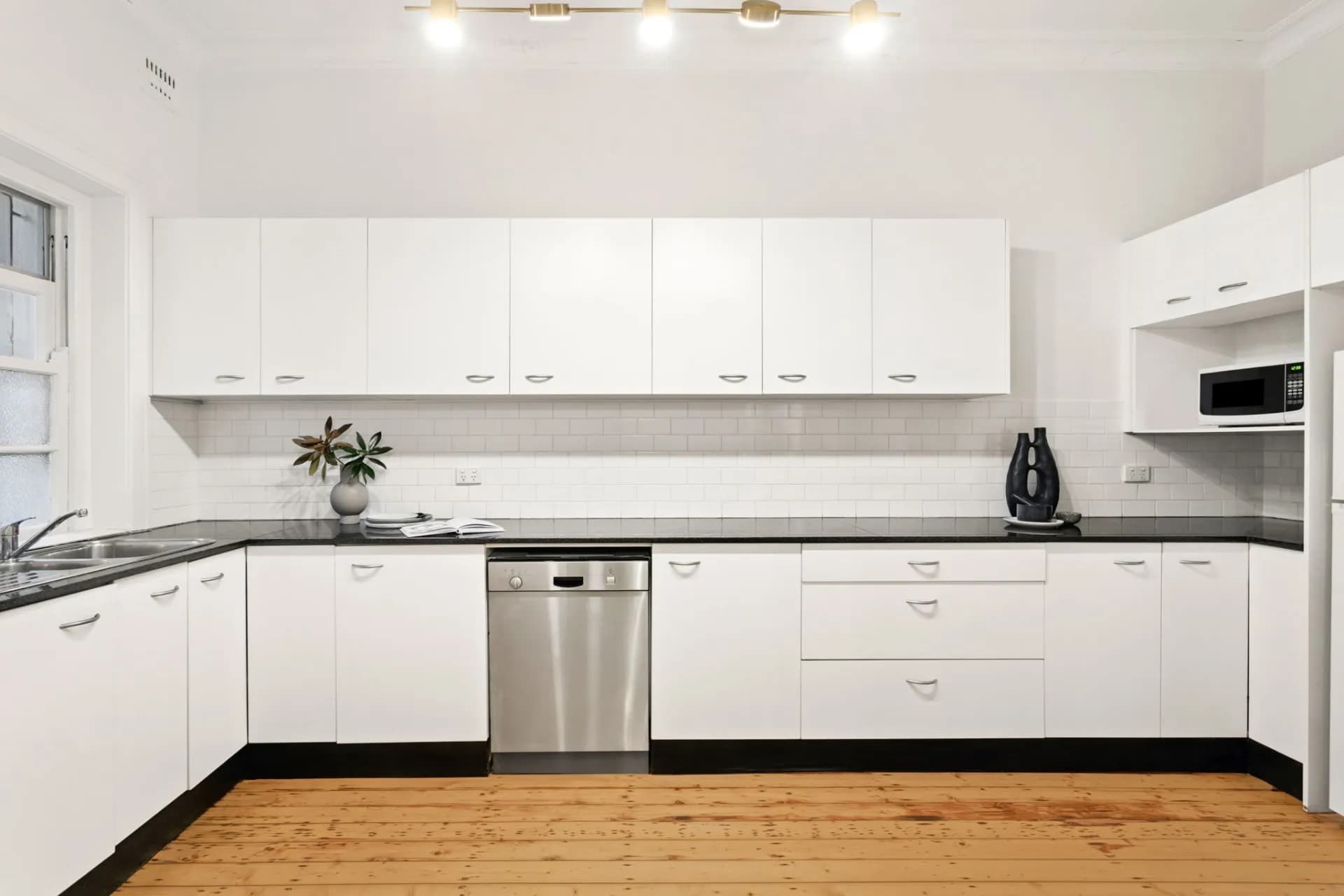 2/422 Edgecliff Road, Woollahra., Woollahra - Thumbnail 5