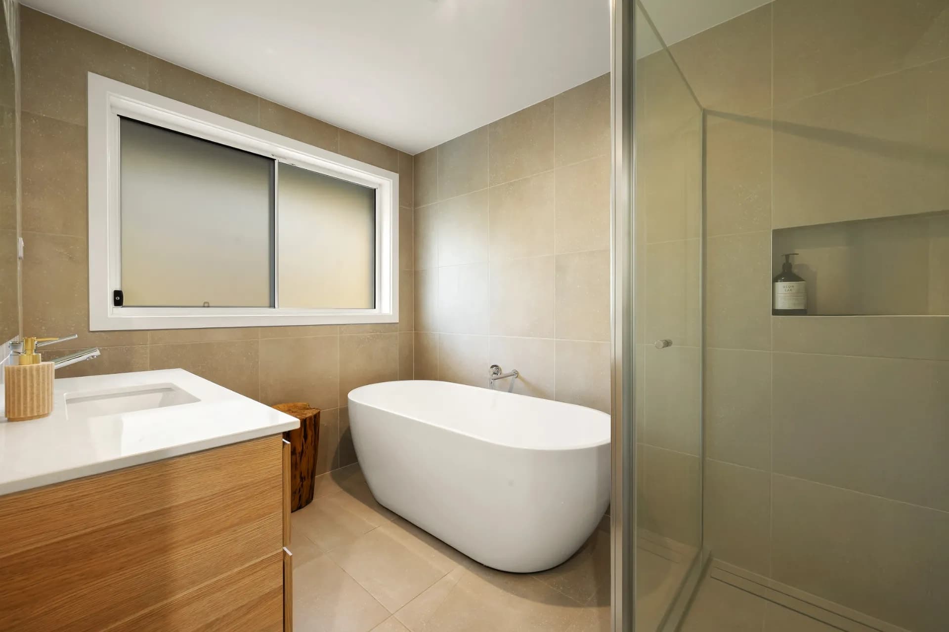 1 Green Valley Road, Charlestown., Charlestown - Thumbnail 8