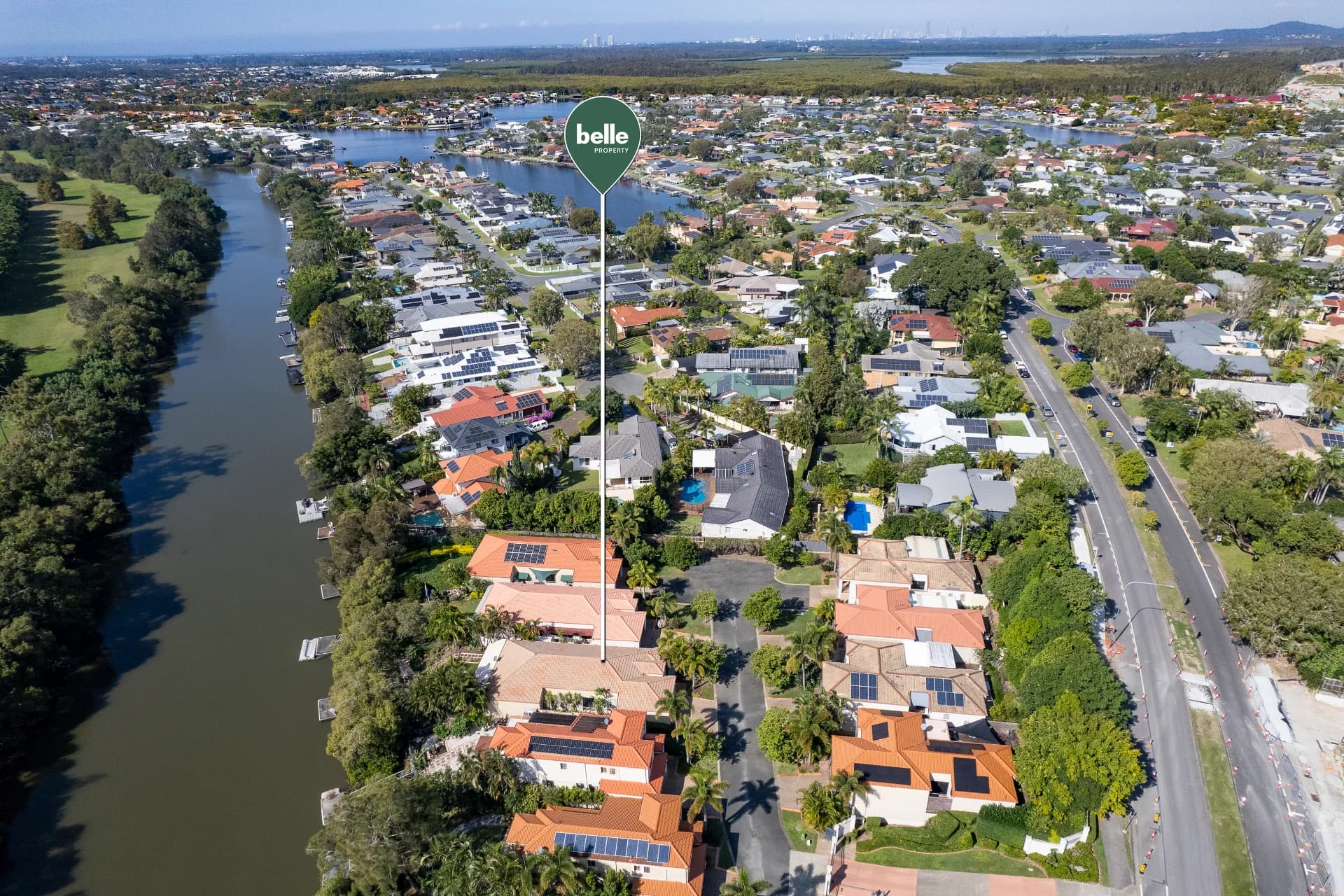 4/6-12 Monterey Keys  Drive, Helensvale., Helensvale - Thumbnail 2