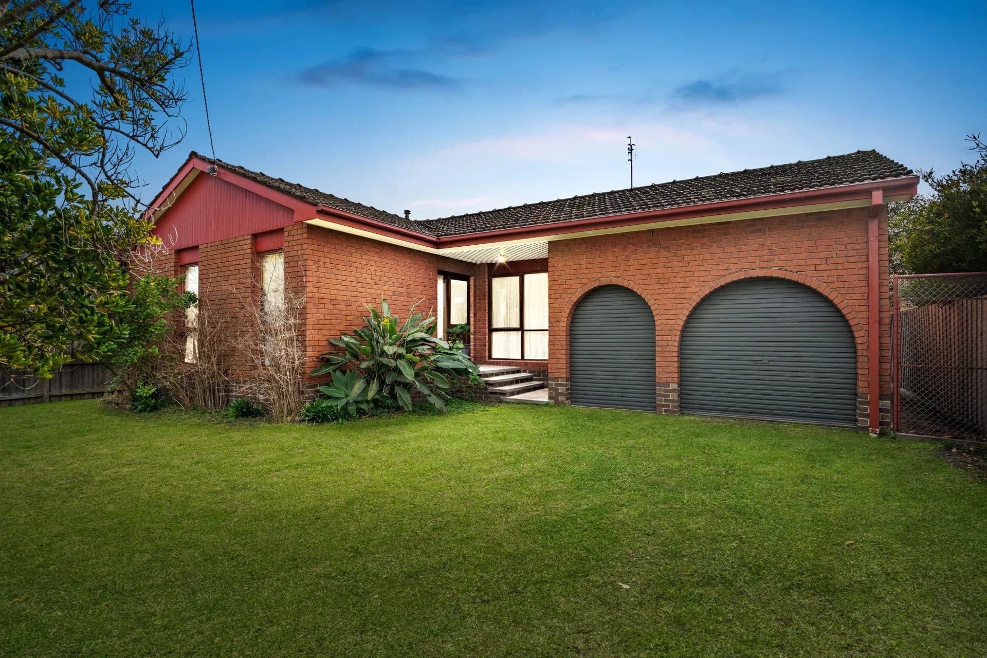 33  Clyde Road, Safety Beach., Safety Beach - Thumbnail 2