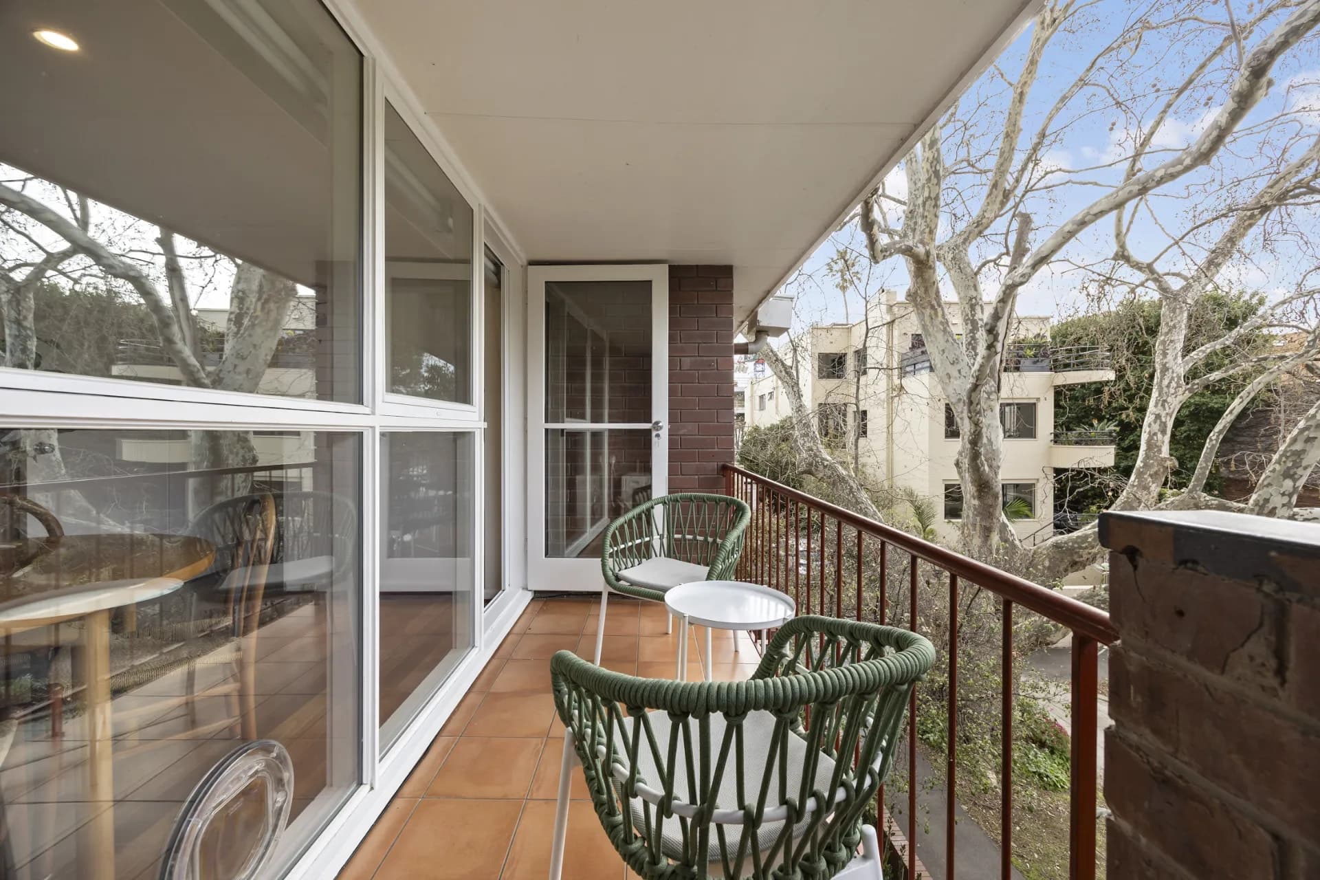 22/17-23 Mona Place, South Yarra - Thumbnail 3