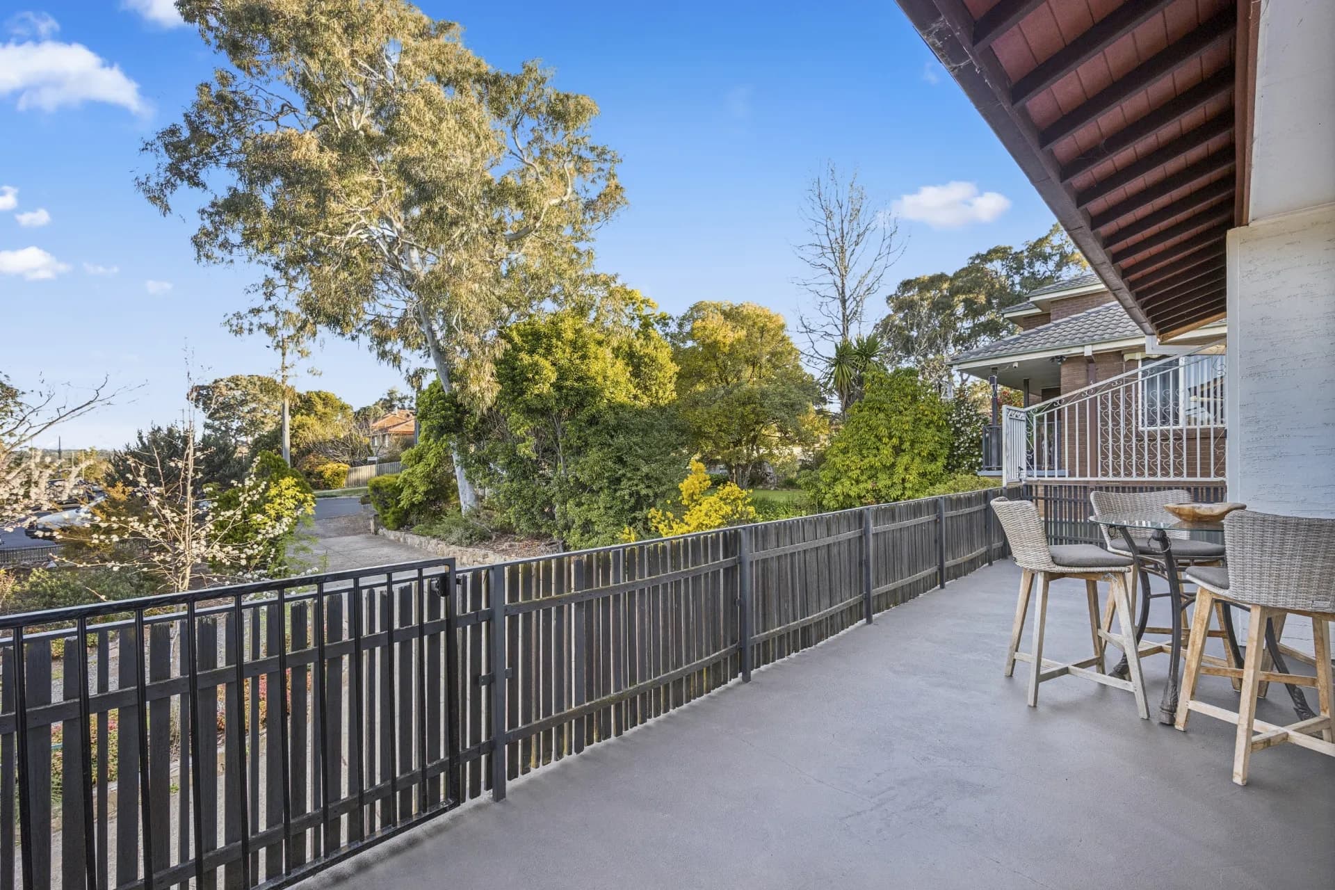 52 Gilmore Place, Queanbeyan., Queanbeyan - Thumbnail 2