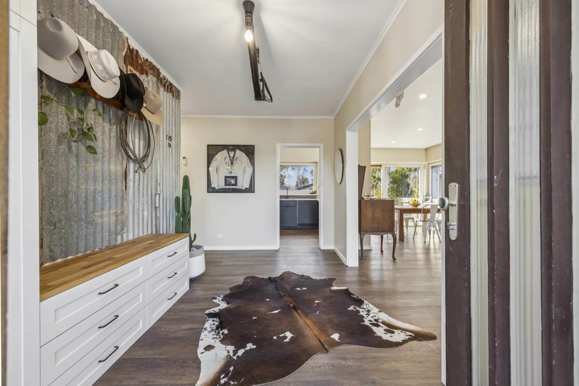 52 Gilmore Place, Queanbeyan., Queanbeyan - Thumbnail 3
