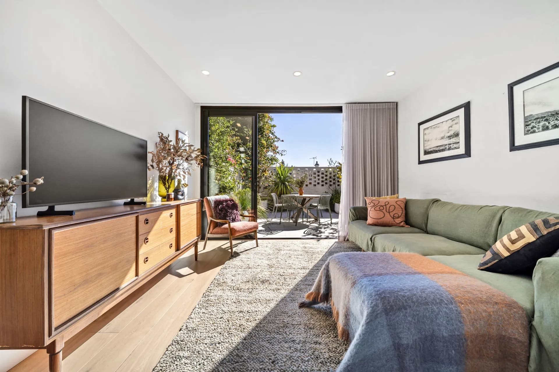 15 Napoleon Street, Rozelle - Thumbnail 2