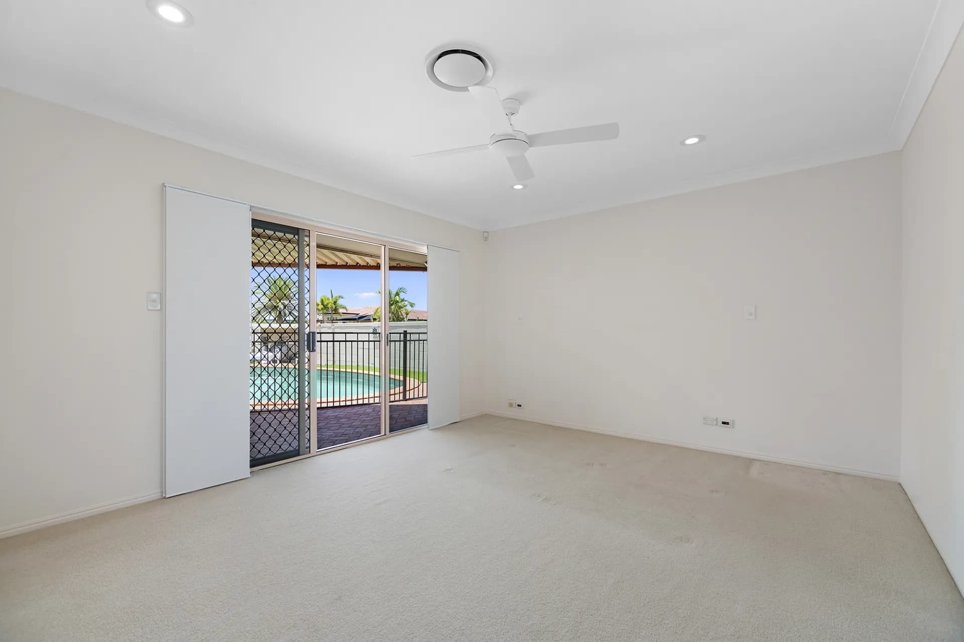 52 Audrey Avenue, Helensvale, Helensvale - Thumbnail 6