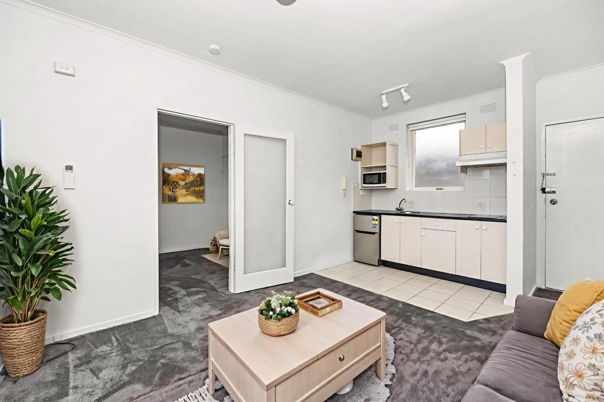 18/50 Carlisle Street, St Kilda - Thumbnail 5