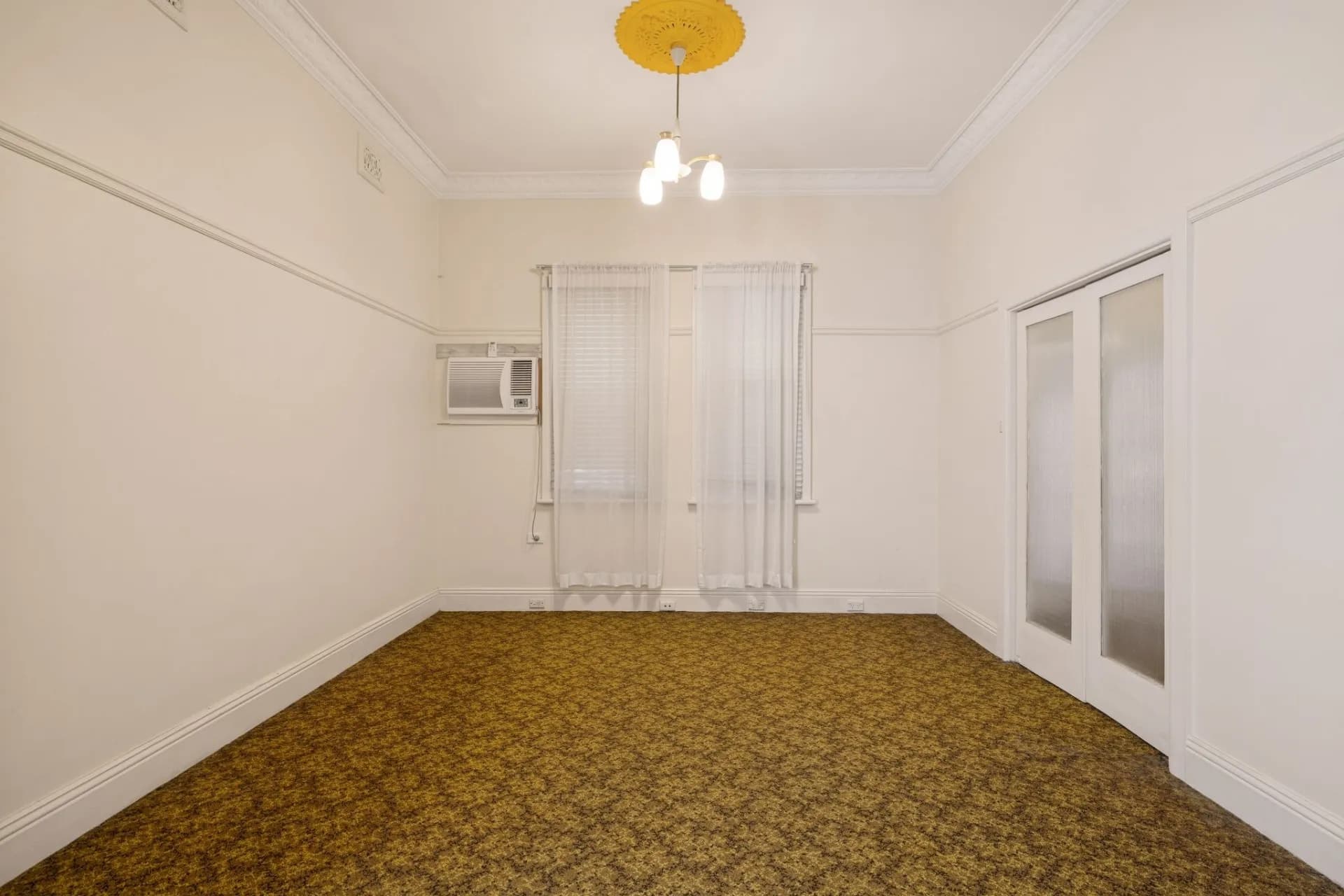 9 Robinson Street, Croydon., Croydon - Thumbnail 8