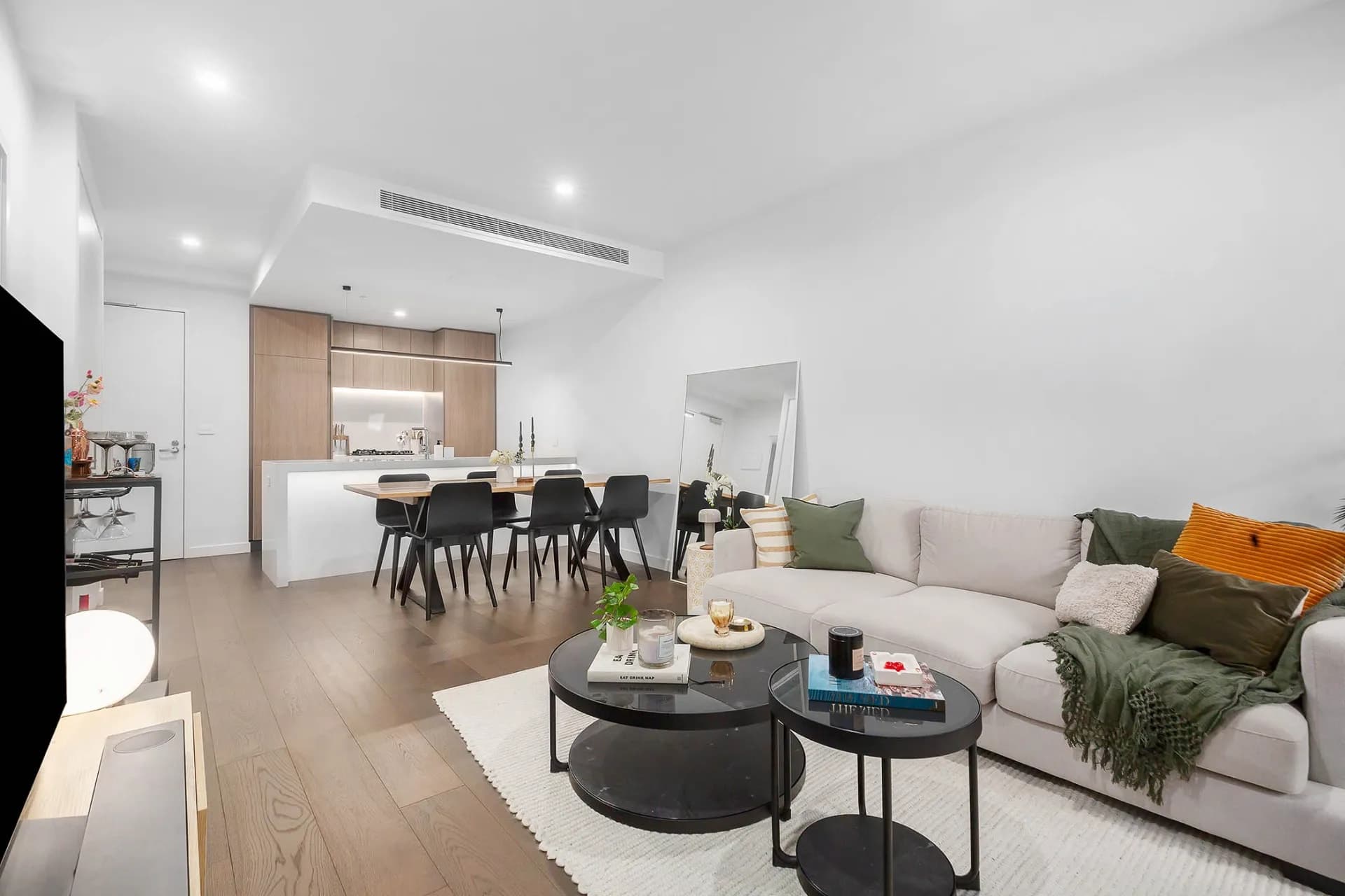 406/200 Burwood Road, Hawthorn., Hawthorn - Image 1