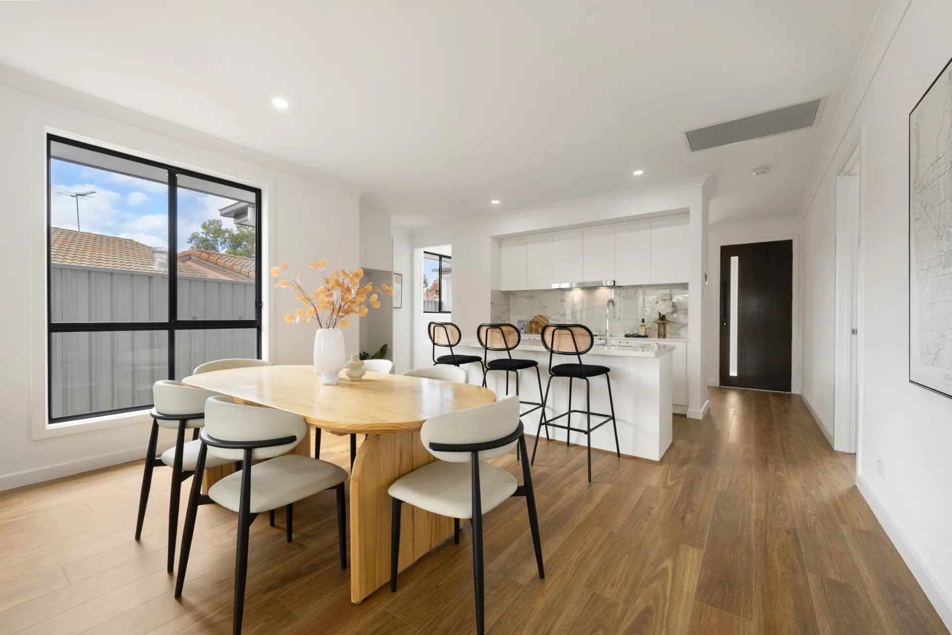 2C Philpott Avenue, Paradise., Paradise - Thumbnail 2