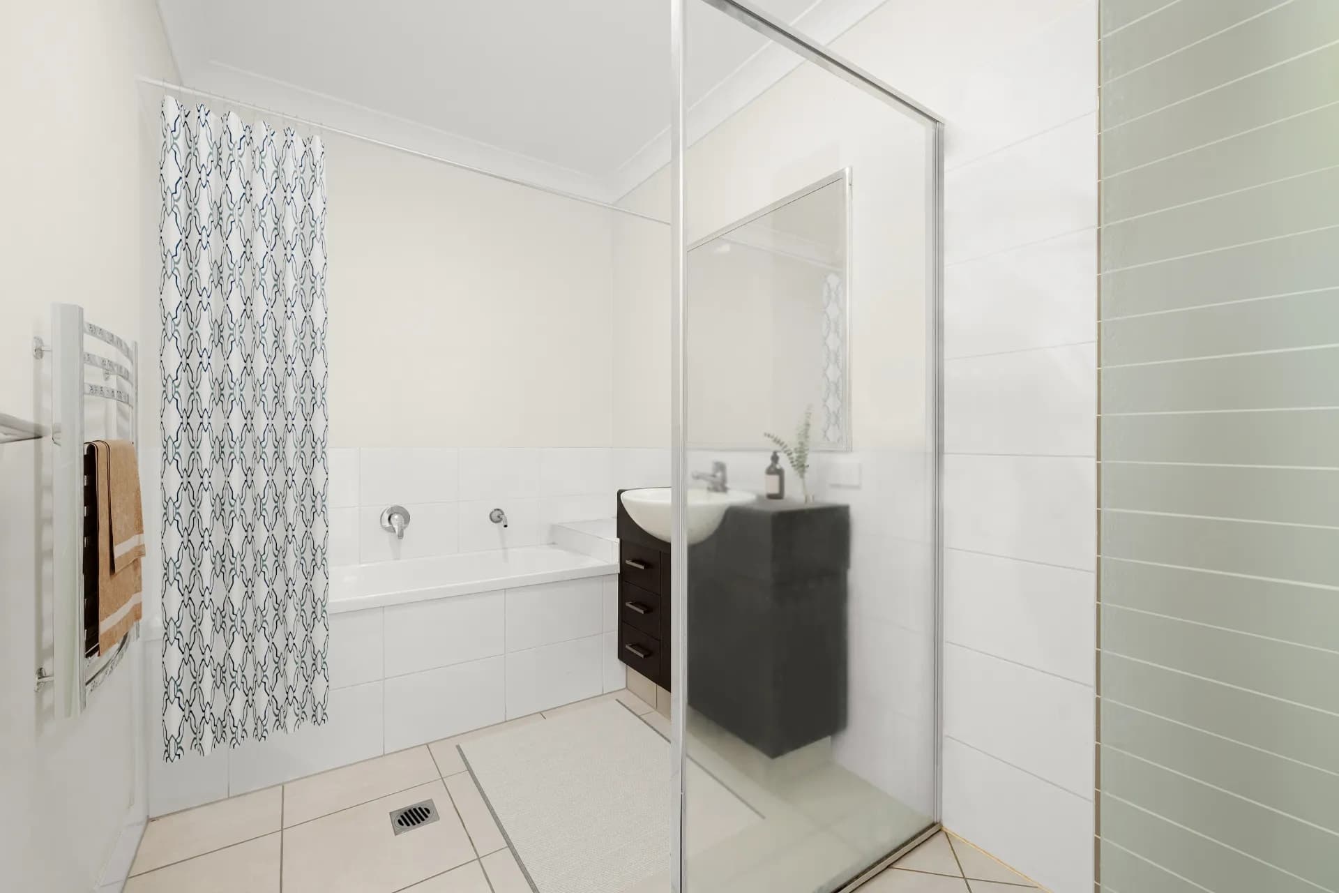 33 Whipbird  Street, Bellbird Park - Thumbnail 7