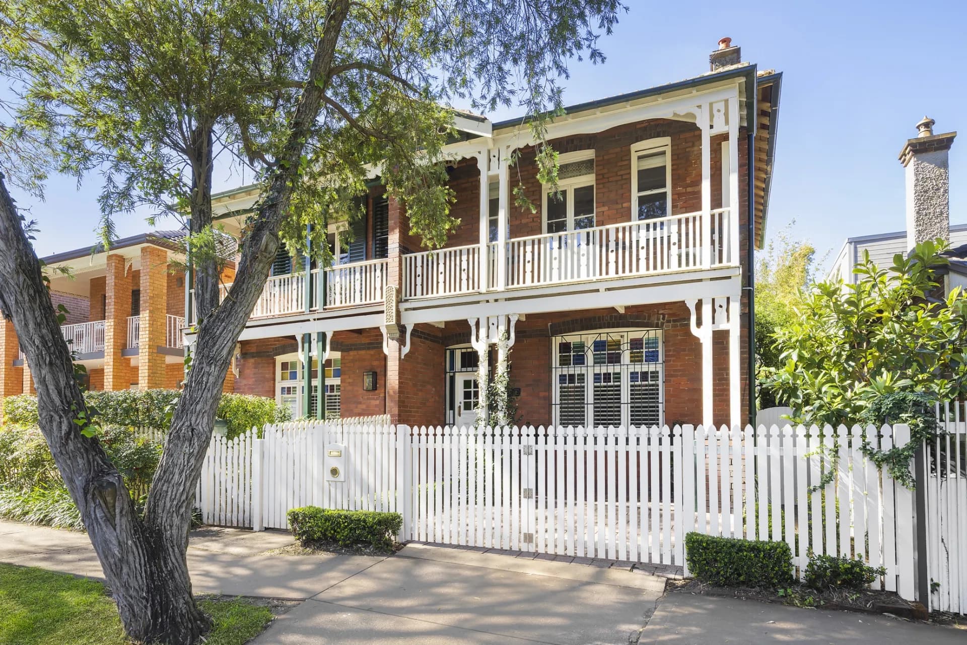 166 Denison Street, Queens Park., Queens Park - Image 1