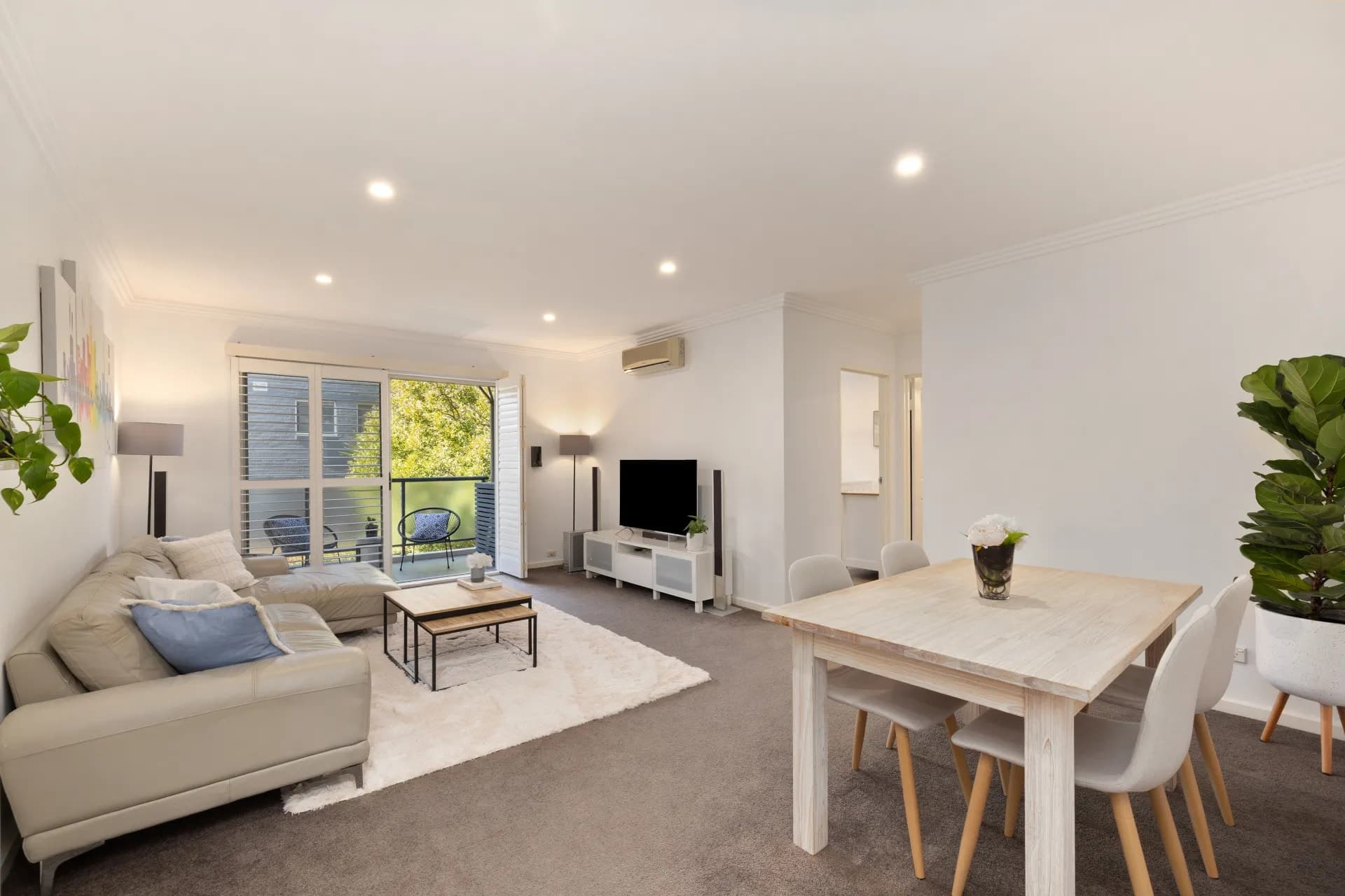 8/34-36 Brookvale Avenue, Brookvale., Brookvale - Image 1