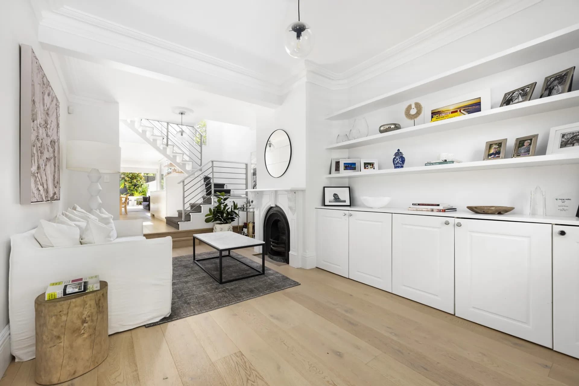 45 Mill Hill Road, Bondi Junction., Bondi Junction - Thumbnail 2