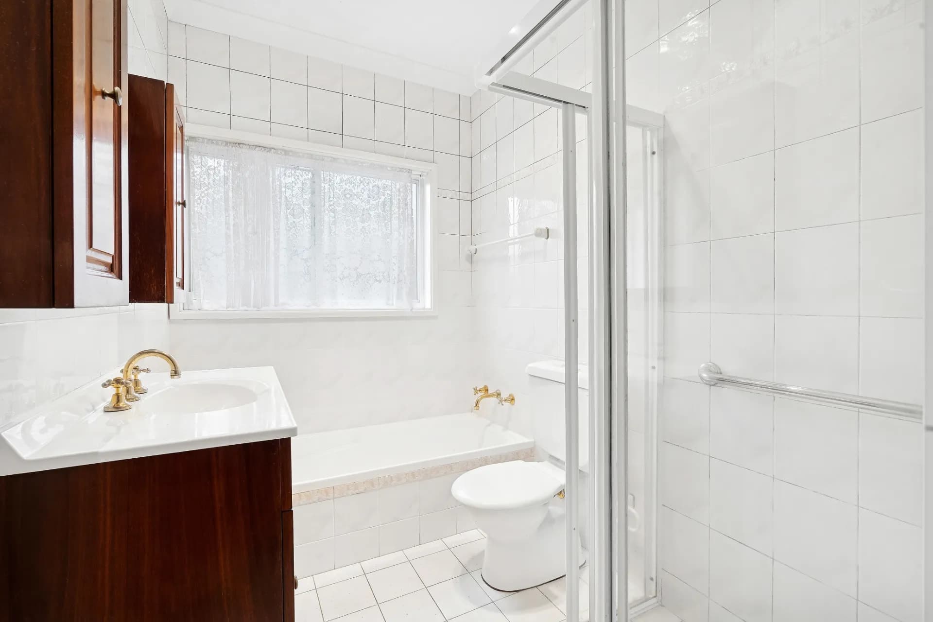 212 North Road, Eastwood., Eastwood - Thumbnail 7