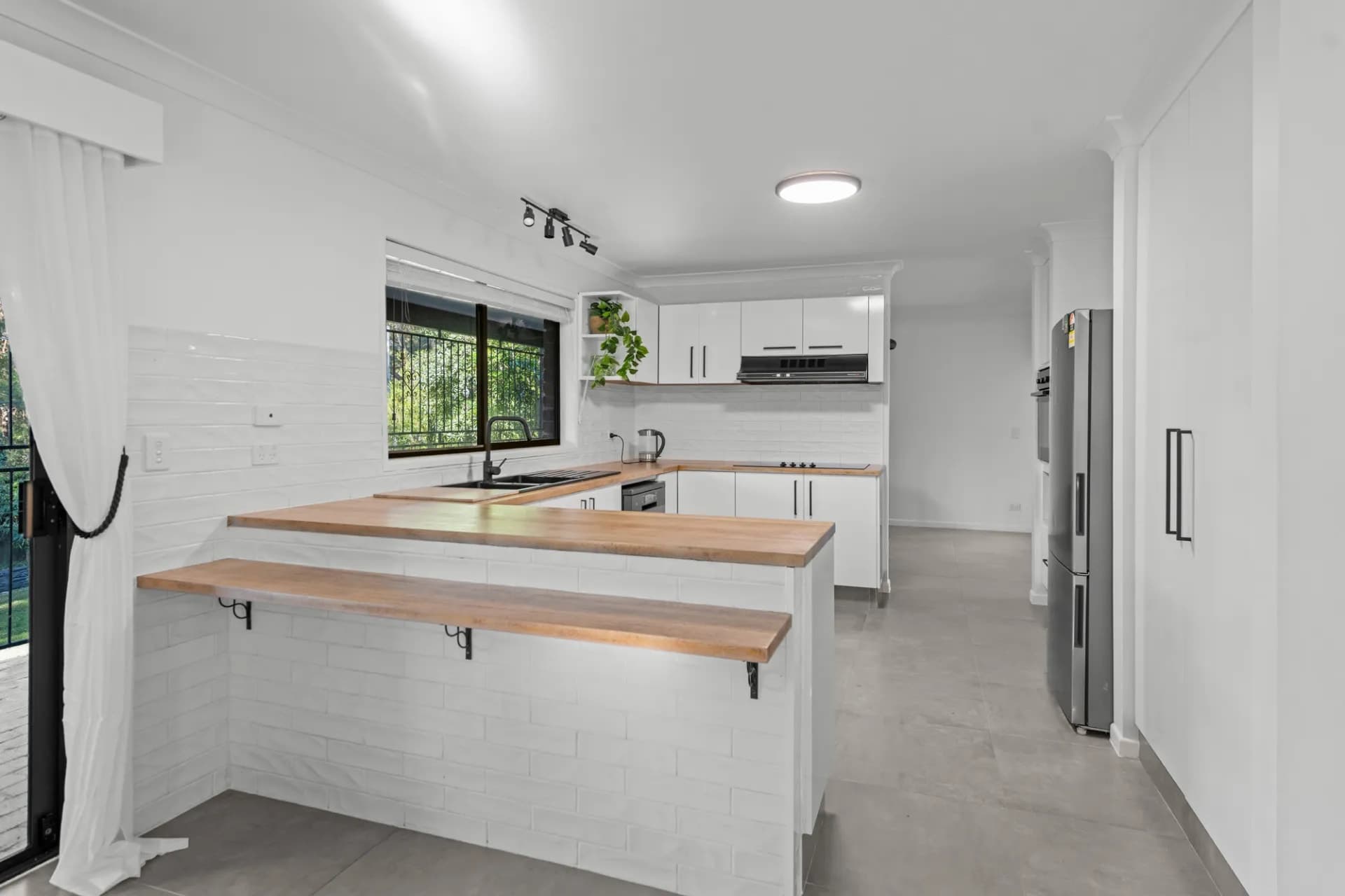 67 Corrofin Street, Ferny Grove - Thumbnail 5