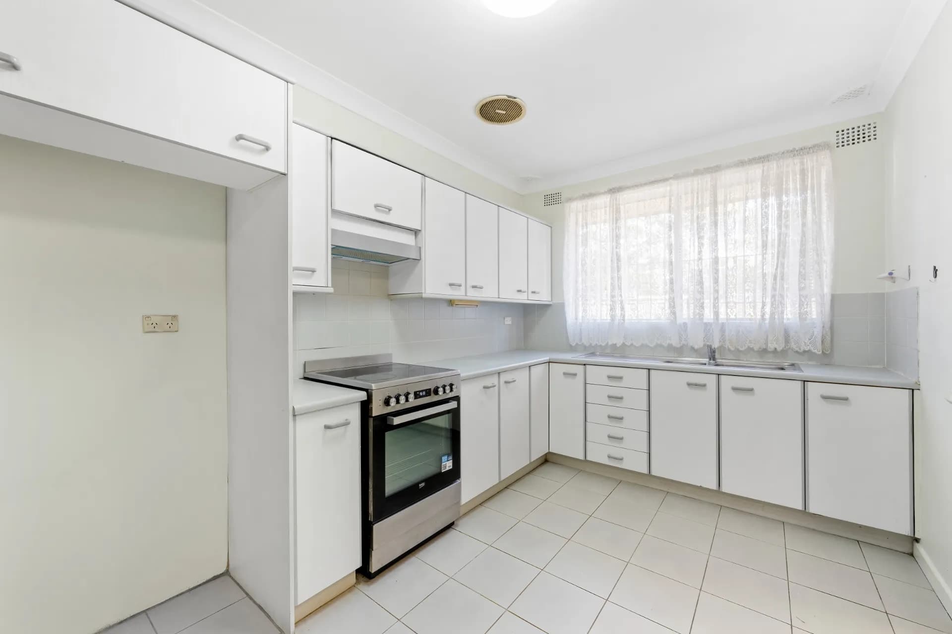 2/5-7 Loch Street, Campsie., Campsie - Thumbnail 5