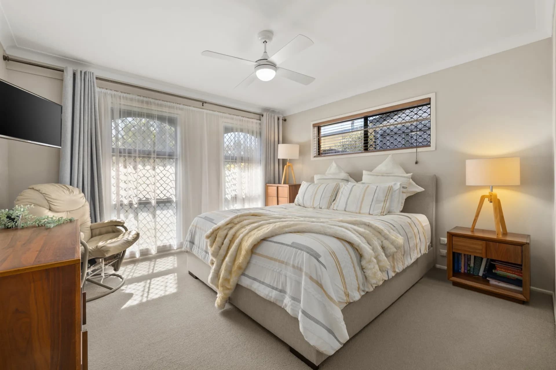 37 Jardine Drive, Springwood., Springwood - Thumbnail 5