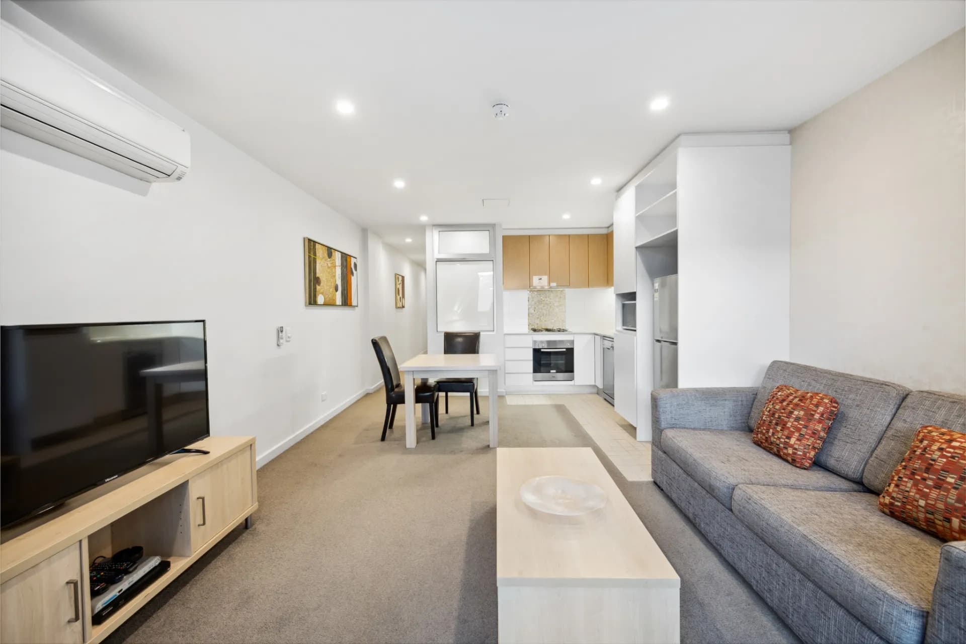 417/185 Morphett Street, Adelaide., Adelaide - Thumbnail 4