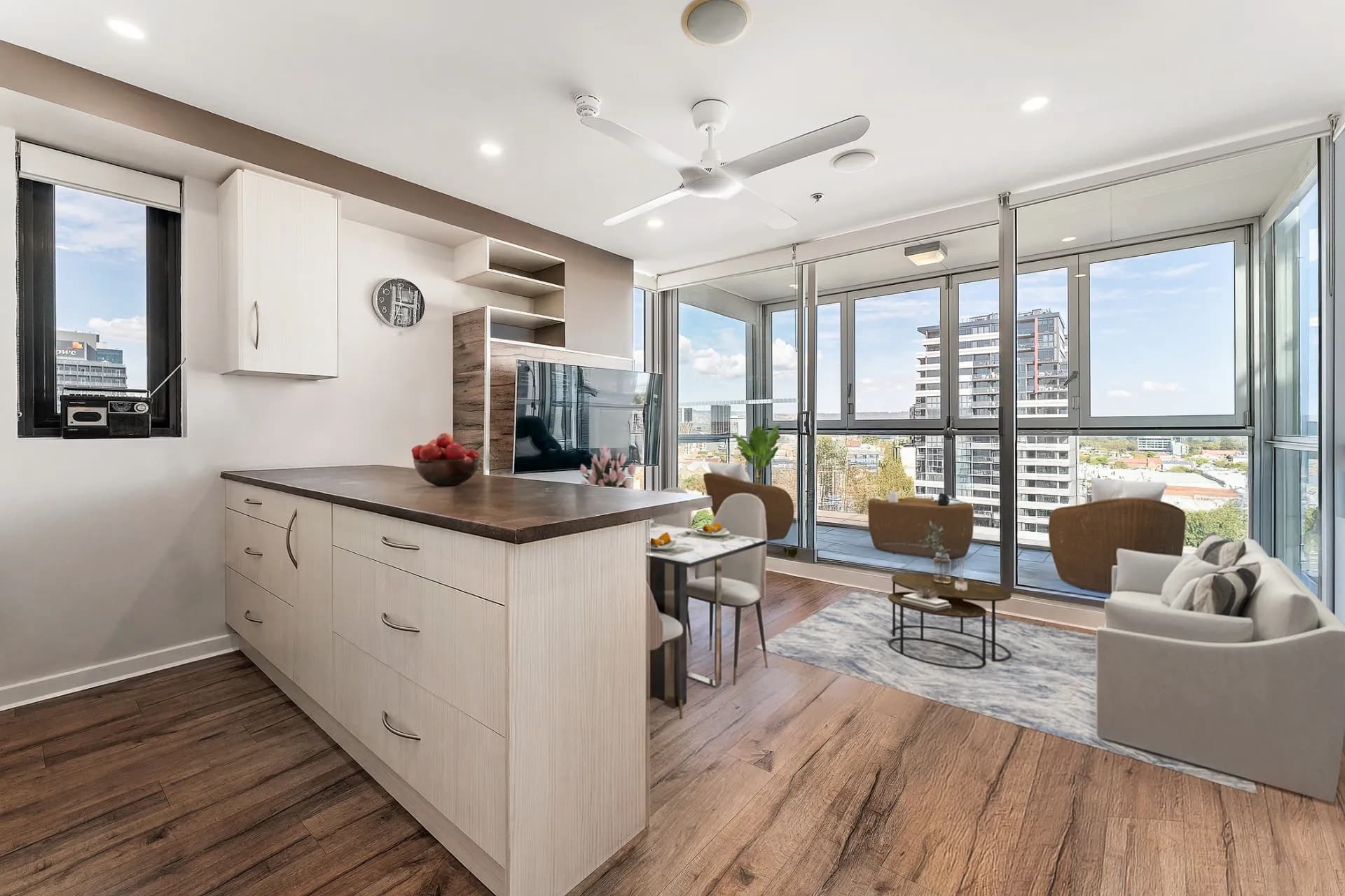 1205/10 Balfours Way, Adelaide., Adelaide - Thumbnail 4