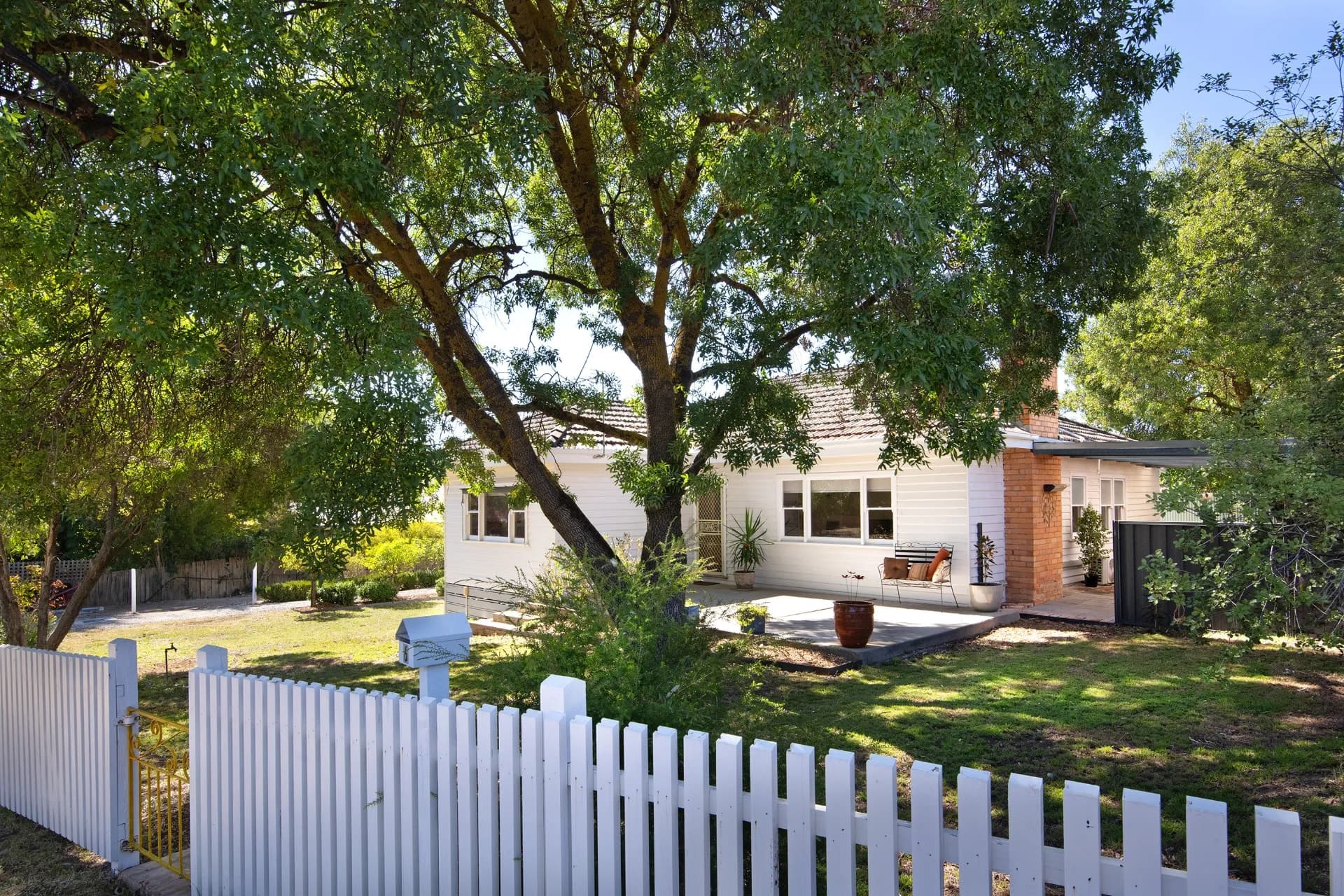 6 Dick Street , Castlemaine., Castlemaine - Image 1
