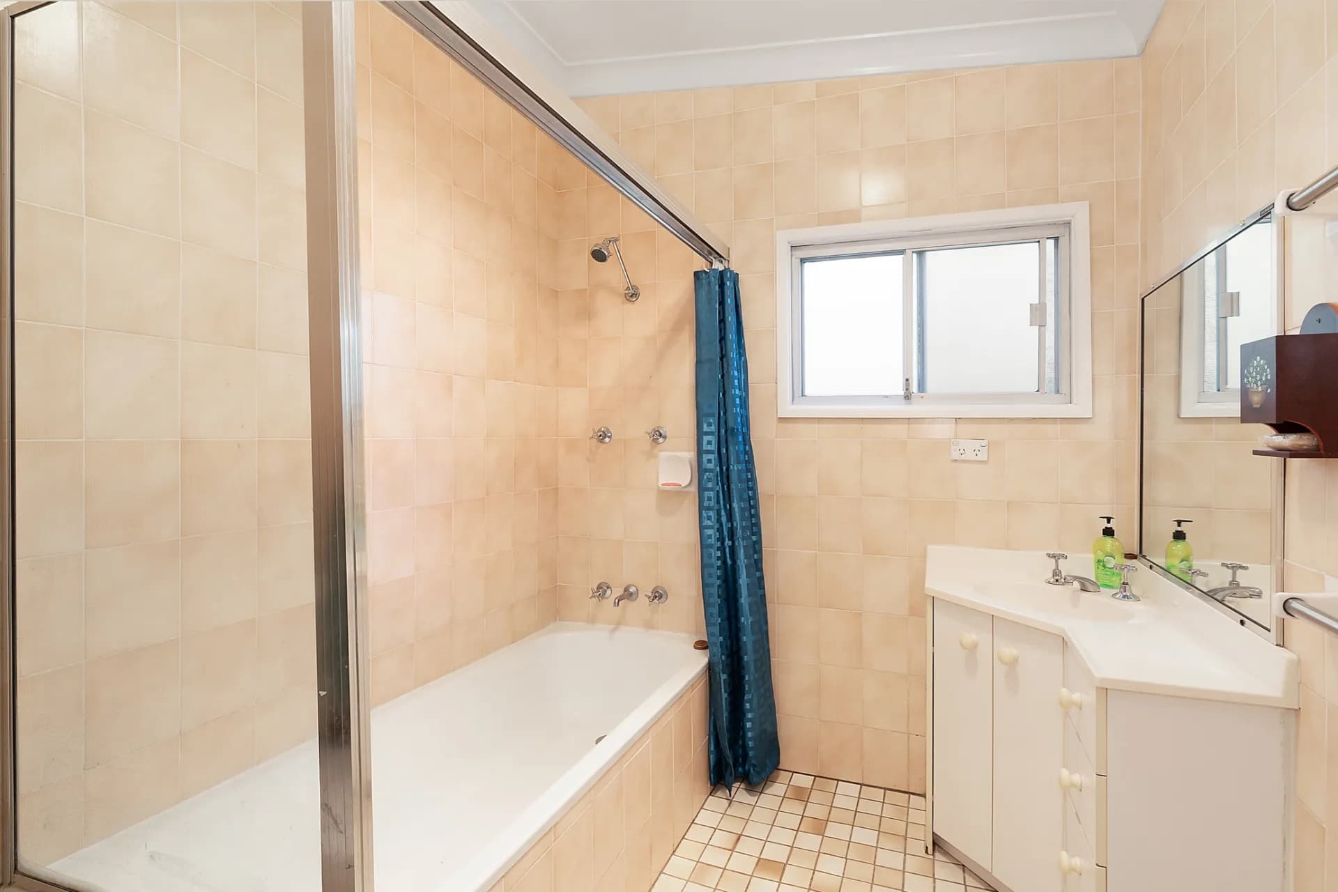 8 Griffiths Avenue, West Ryde., West Ryde - Thumbnail 7