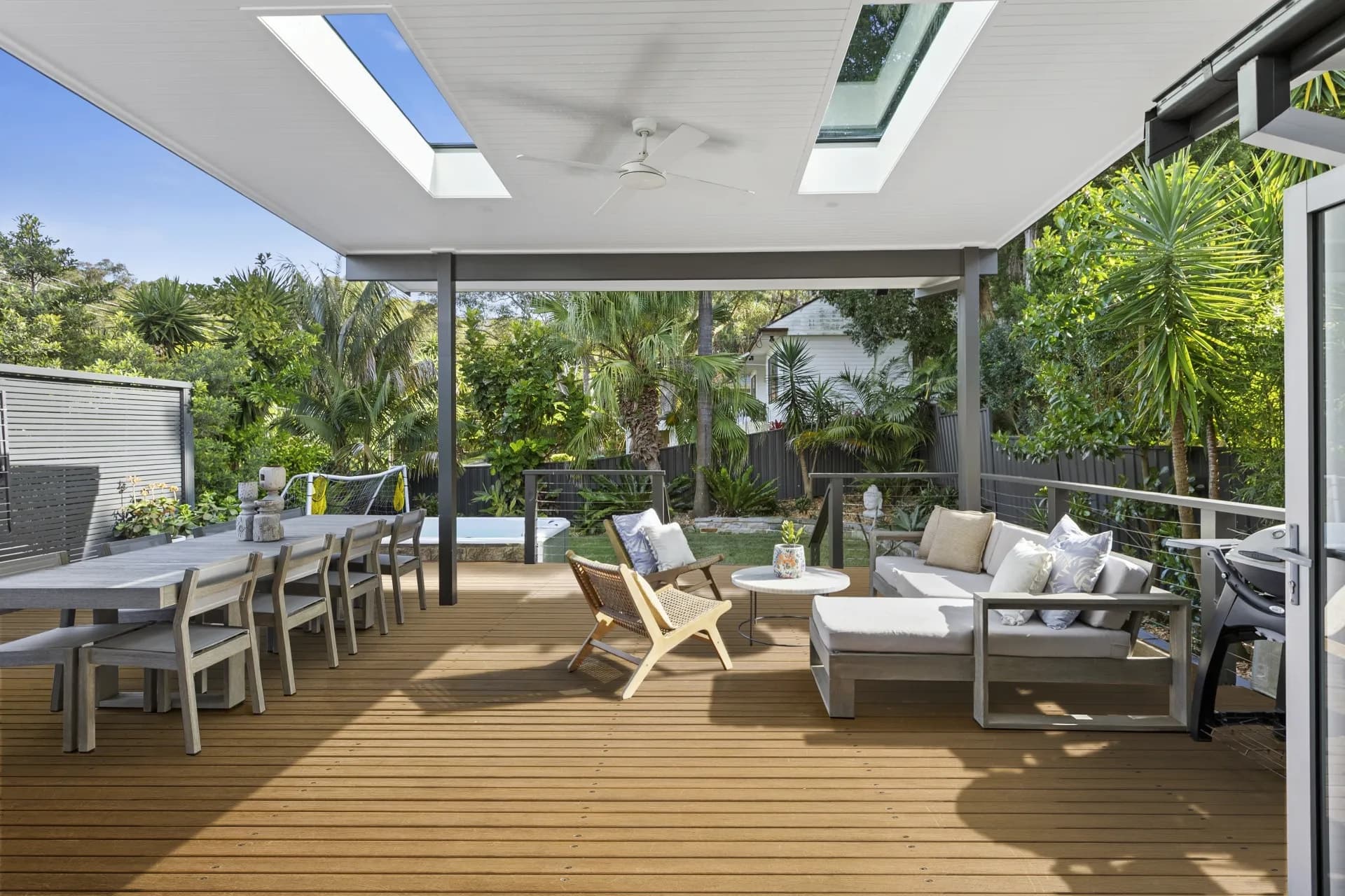 5 Carrington  Avenue, Cromer., Cromer - Thumbnail 2