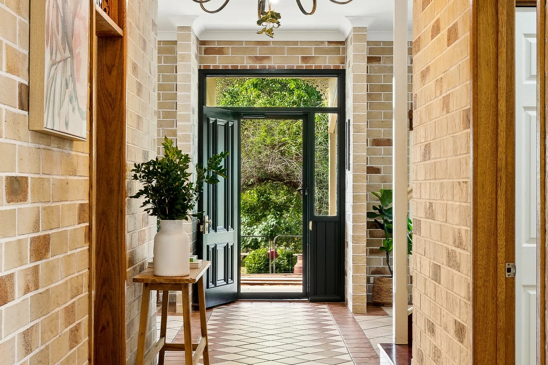 48 Westwood Drive, Highvale., Highvale - Thumbnail 3