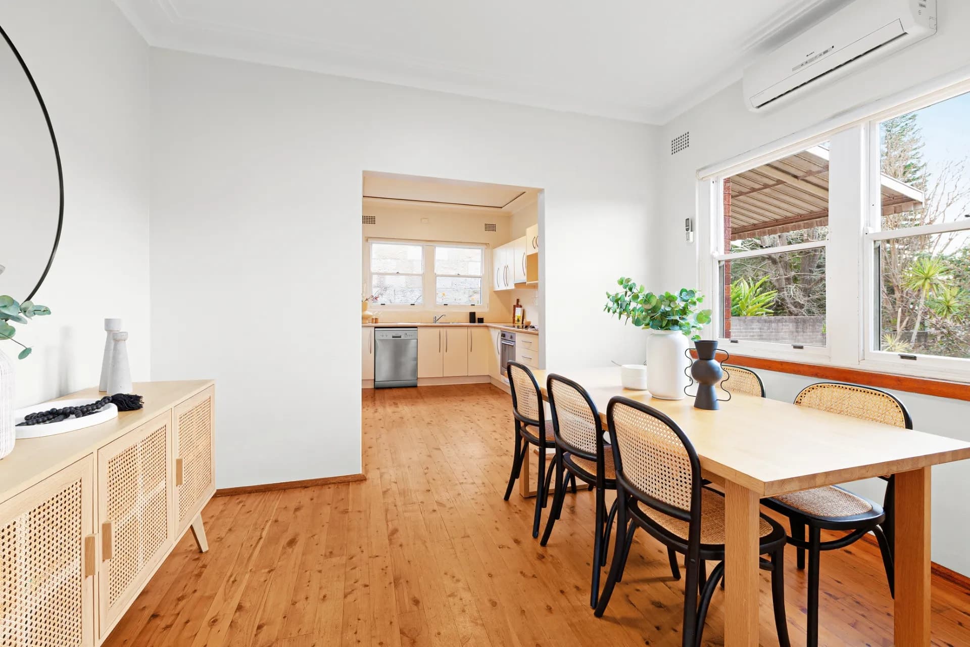54 Batemans Road, Gladesville., Gladesville - Thumbnail 4