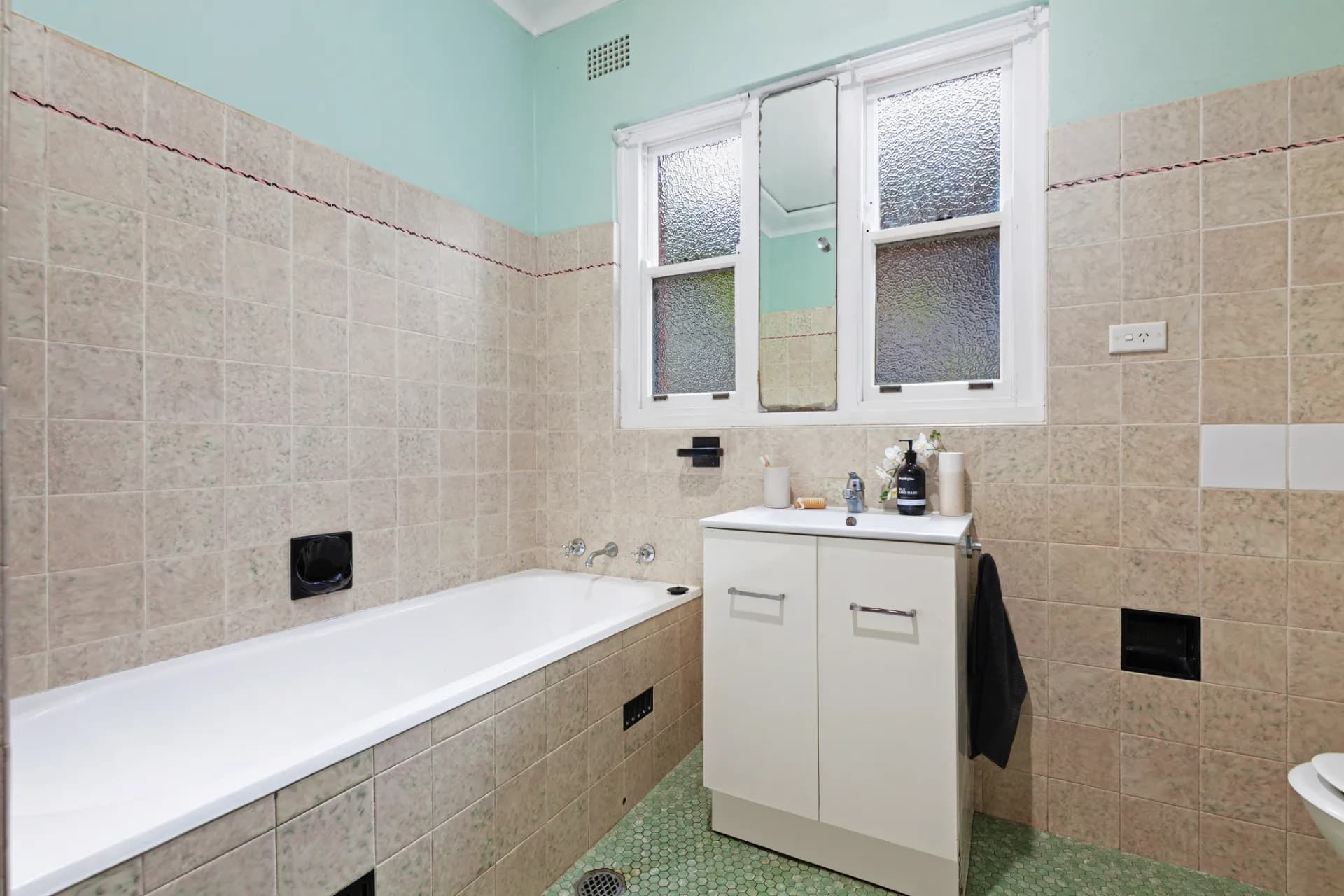 54 Batemans Road, Gladesville., Gladesville - Thumbnail 7