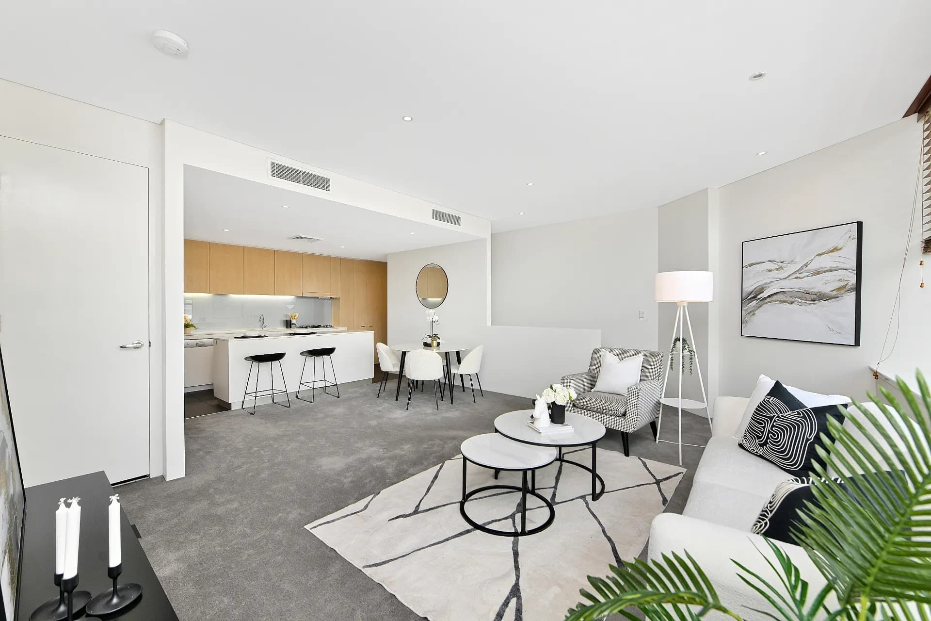 704E/103-105 Doncaster Avenue, Kensington., Kensington - Thumbnail 4