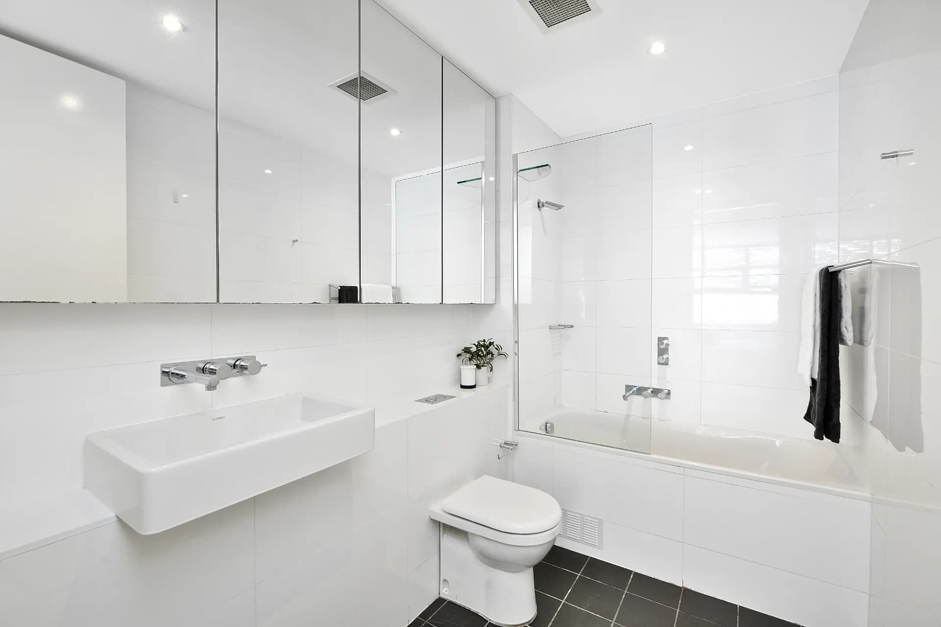704E/103-105 Doncaster Avenue, Kensington., Kensington - Thumbnail 6