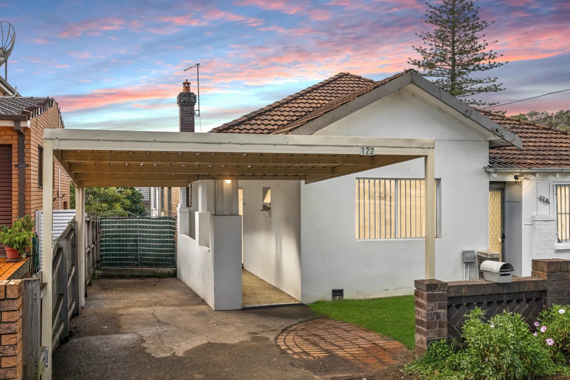 122 Dudley Street, Punchbowl., Punchbowl - Image 1