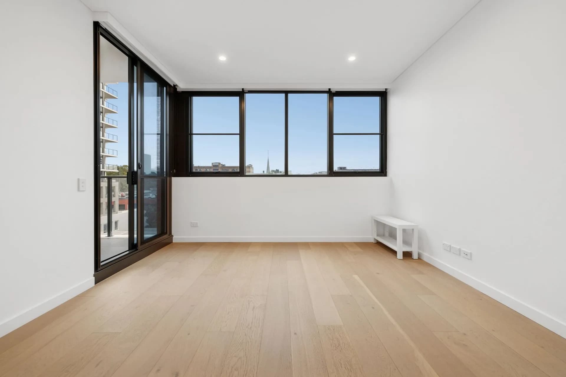 414/38 Kitchener Parade, Bankstown., Bankstown - Thumbnail 2