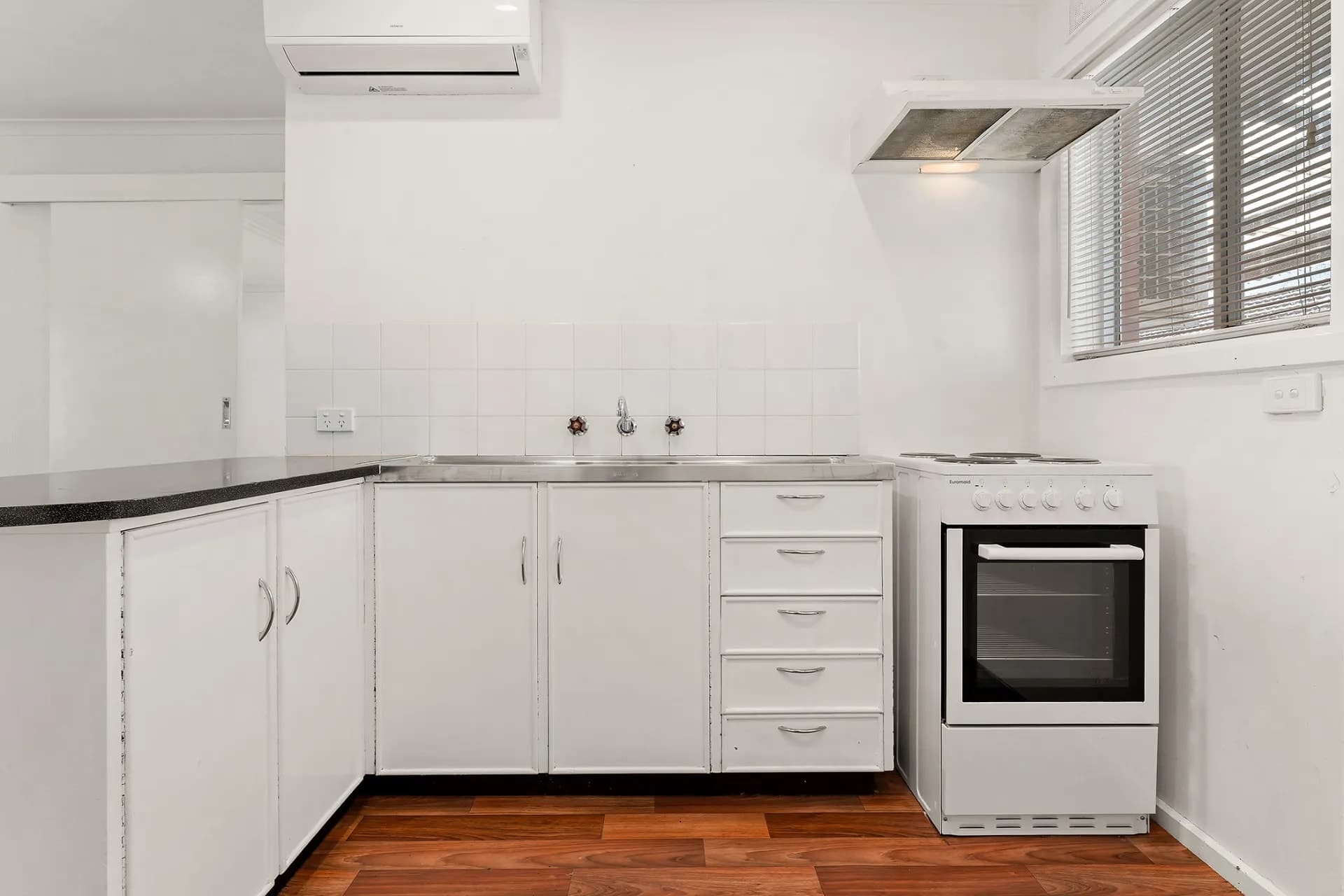 3/11 Newland Street , Mount Barker., Mount Barker - Thumbnail 6