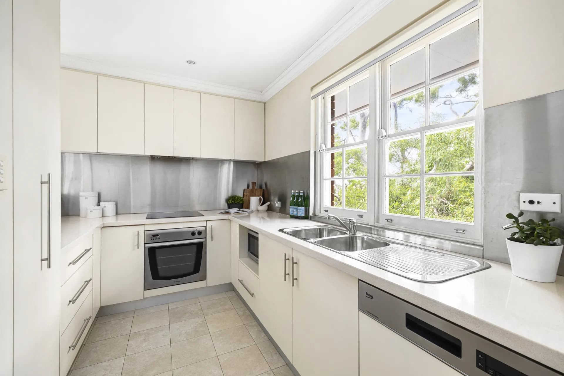 9/235 Pacific Highway, Lindfield., Lindfield - Thumbnail 2