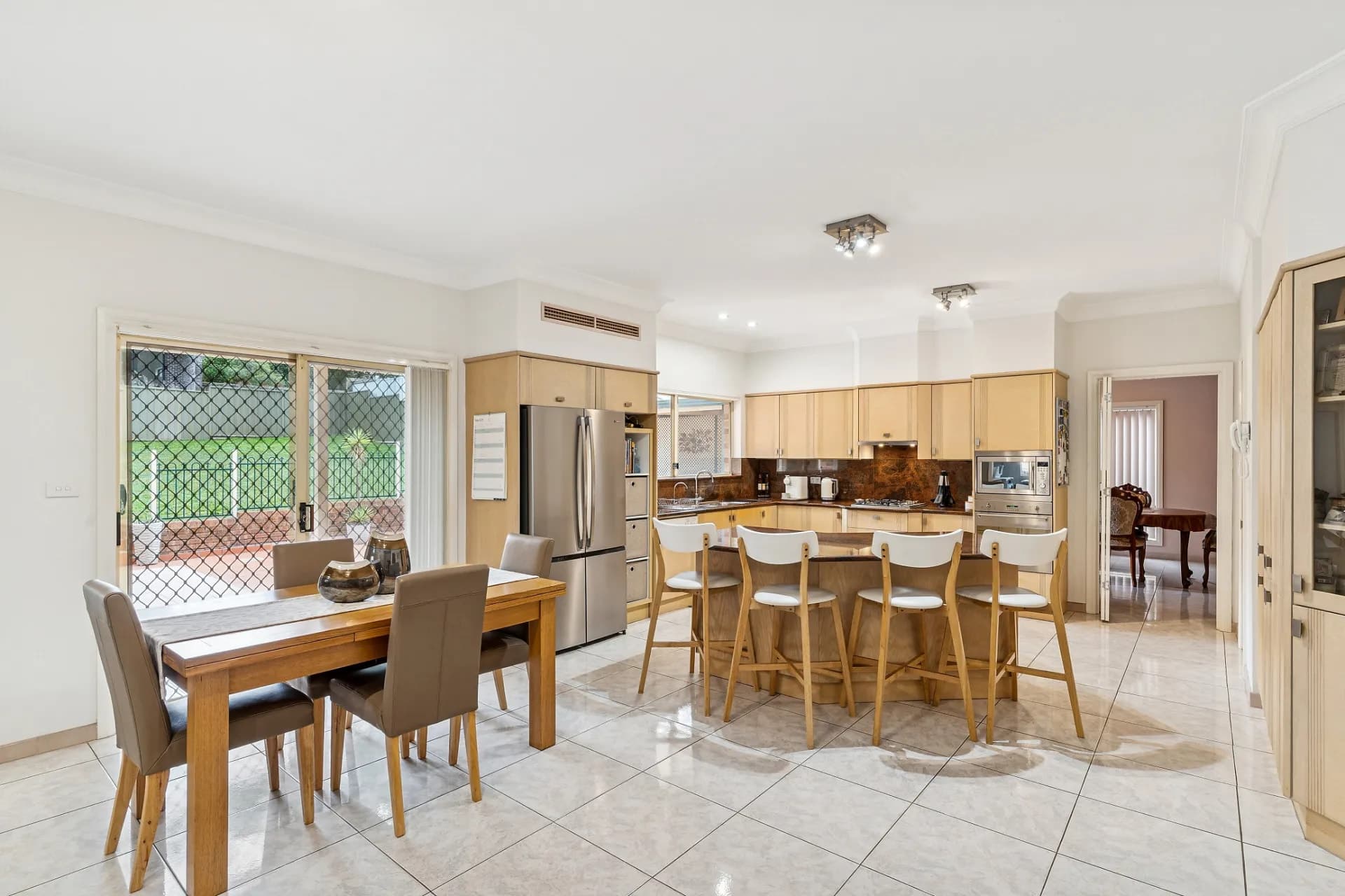 25 Alexandria Avenue, Eastwood., Eastwood - Thumbnail 4