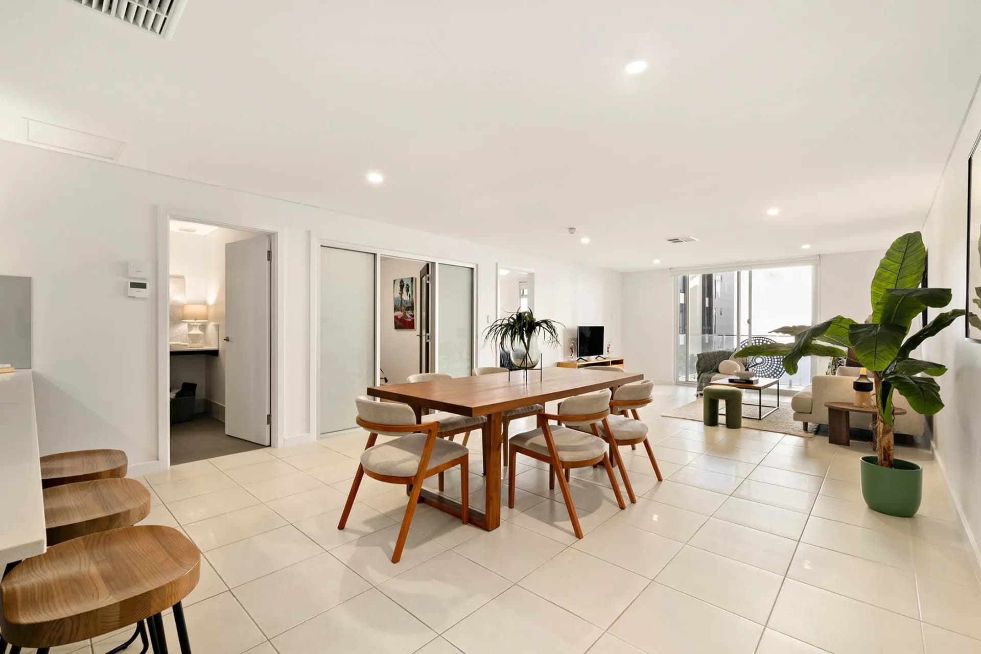 104/23 Warner Avenue, Findon., Findon - Thumbnail 5