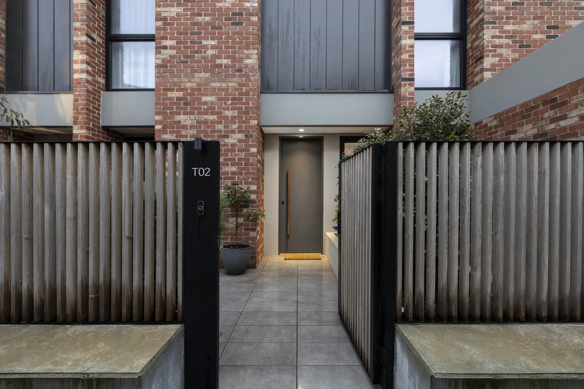 2/1A Foster Street, Aspendale., Aspendale - Thumbnail 2