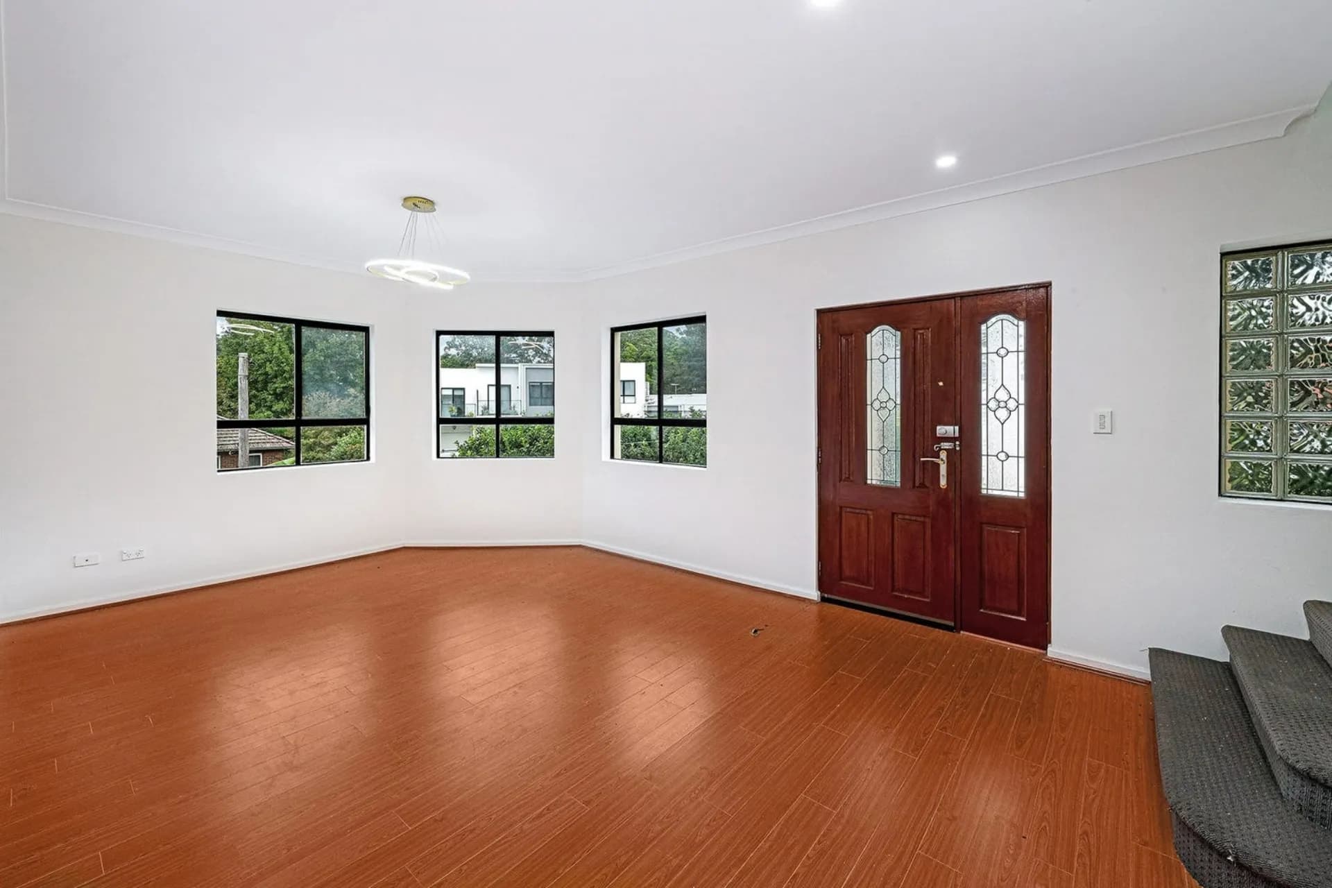 28 Irene Crescent, Eastwood., Eastwood - Thumbnail 3