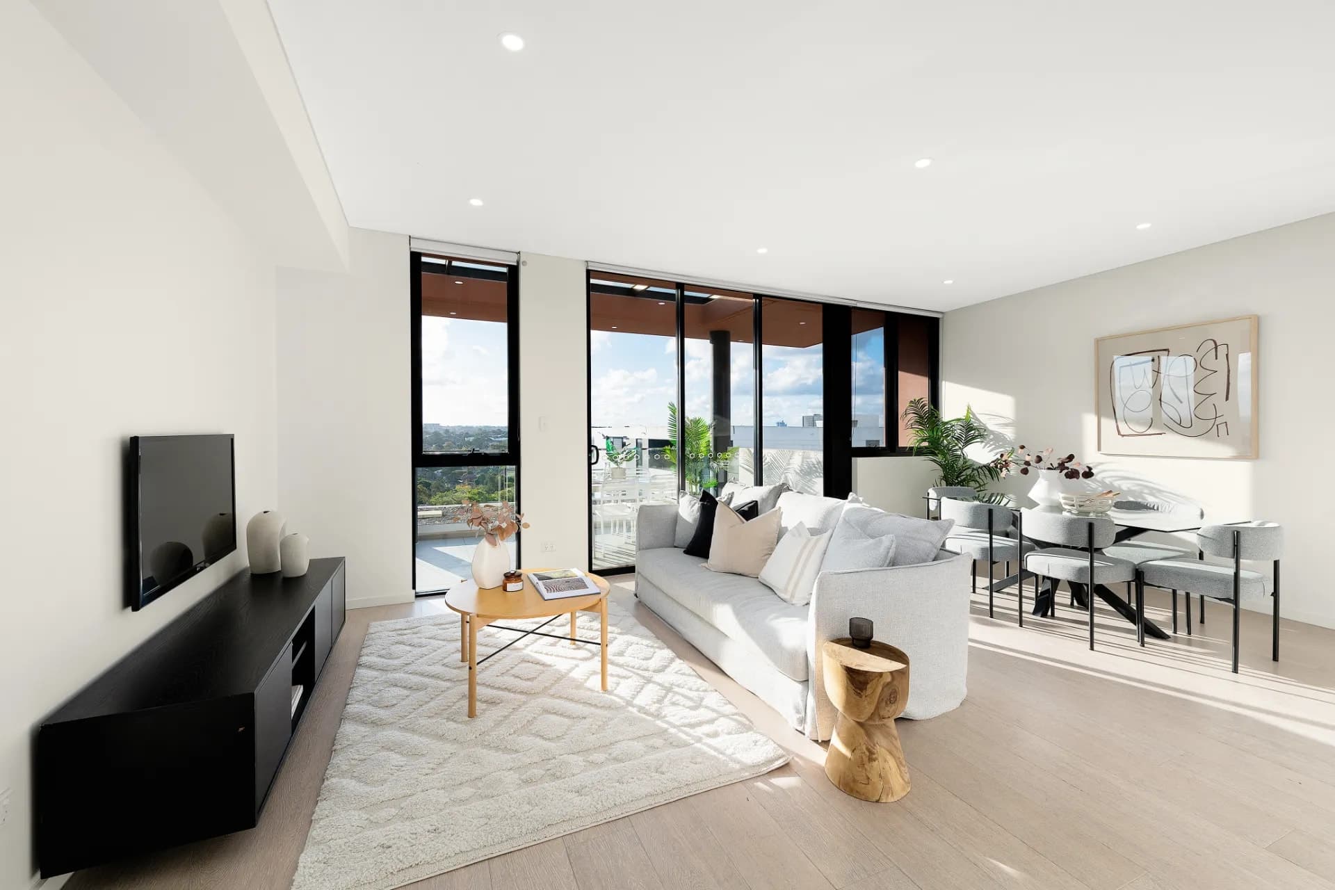 24/9 Jordan Street, Gladesville., Gladesville - Thumbnail 2