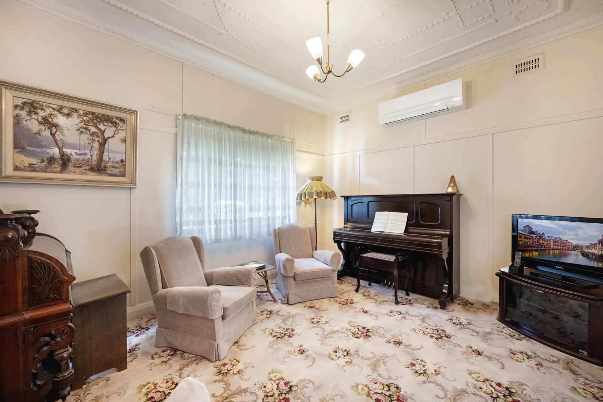 3 Lucinda Road, Marsfield., Marsfield - Thumbnail 2