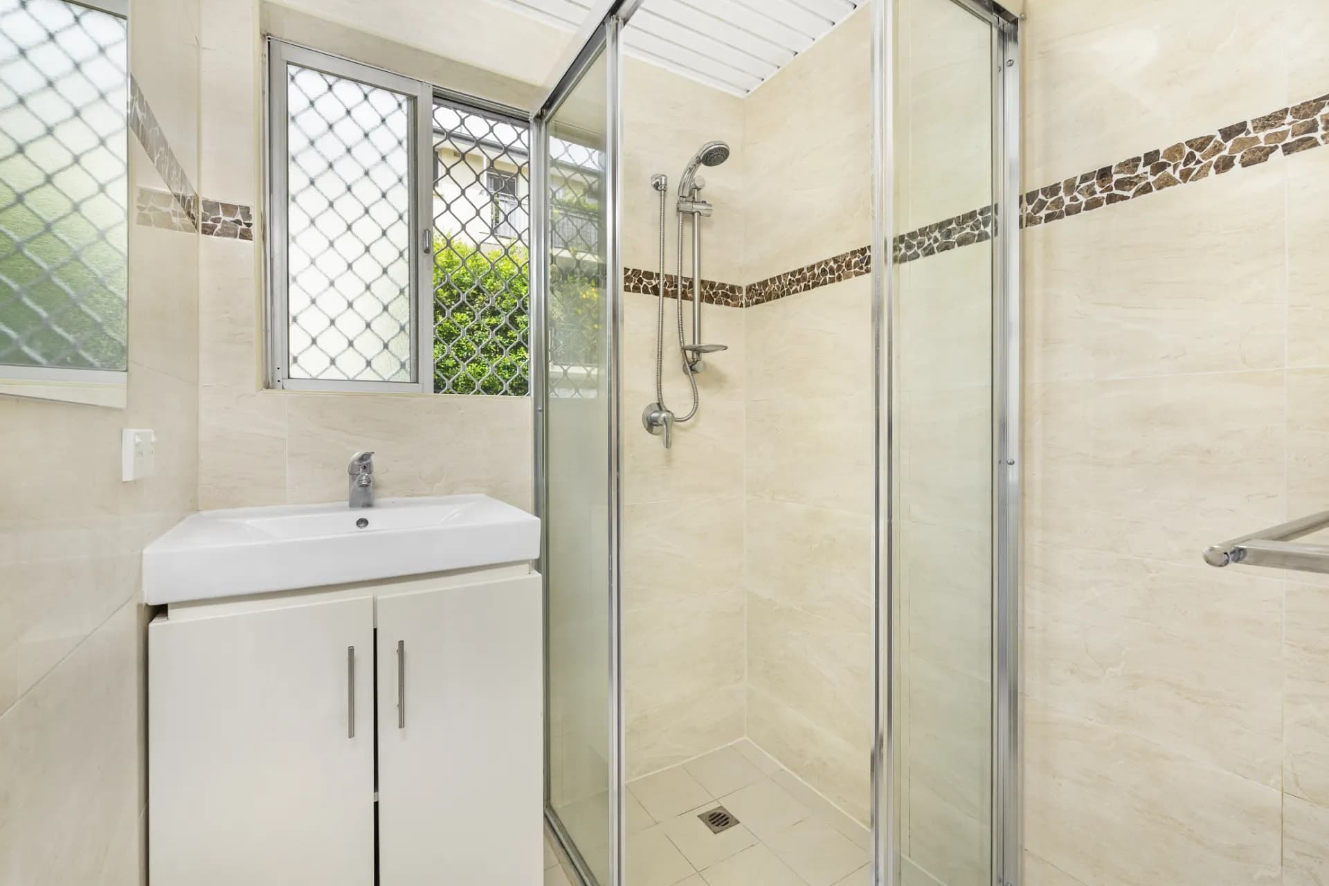 3/3 Fairway Close, Manly Vale., Manly Vale - Thumbnail 4